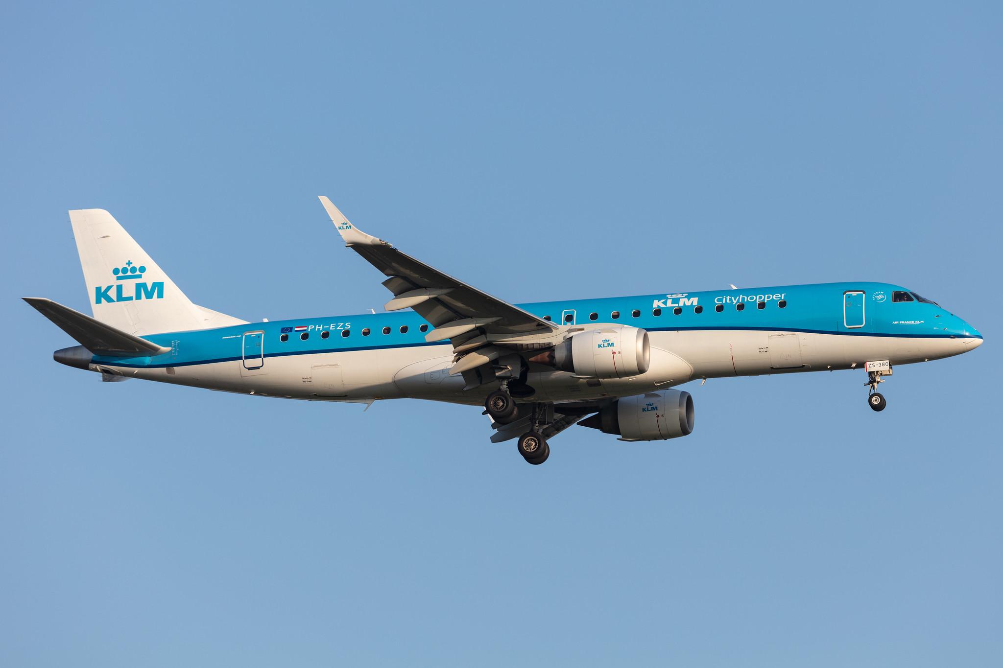 Amsterdam Schiphol: KLM (KL / KLM) | Operator: KLM Cityhopper |  Embraer E190STD E190 | PH-EZS | MSN 19000380