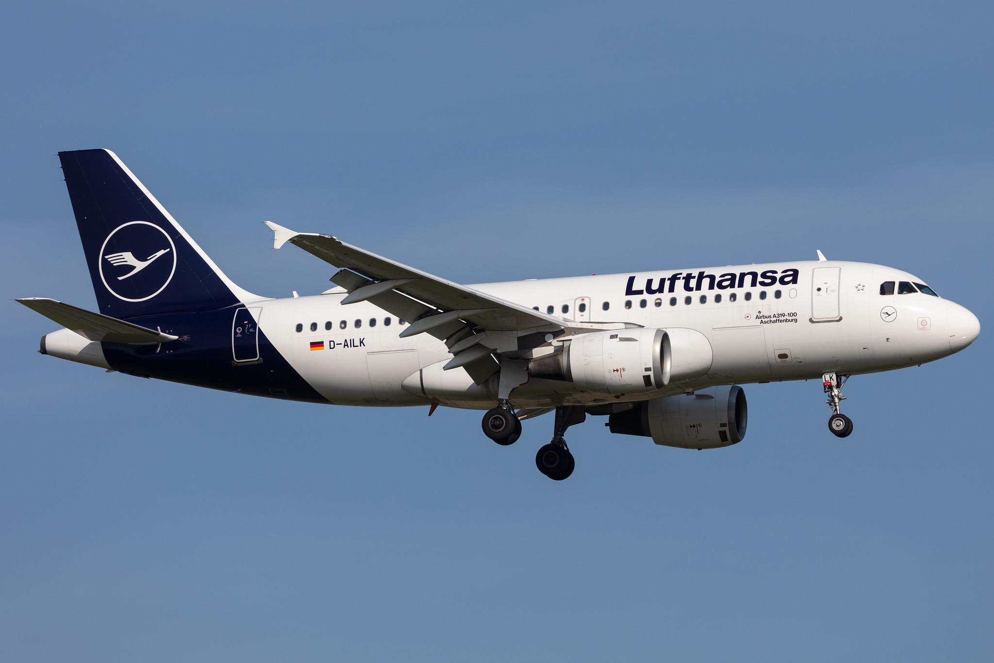 Amsterdam Schiphol: Lufthansa (LH / DLH) |  Airbus A319-114 A319 | D-AILK | MSN 0679