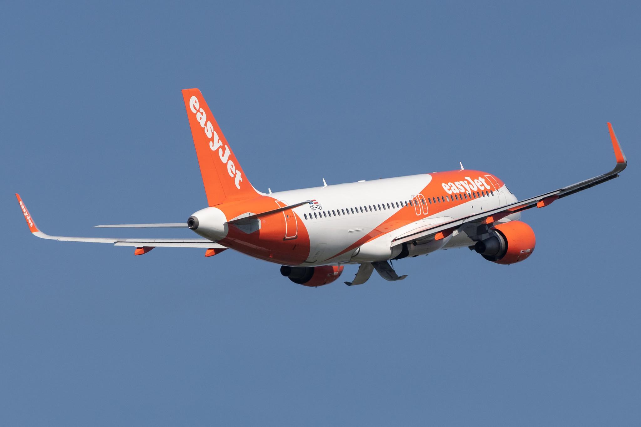 Amsterdam Schiphol: easyJet (U2 / EZY) | Operator: easyJet Europe |  Airbus A320-214 A320 | OE-IZF | MSN 6831