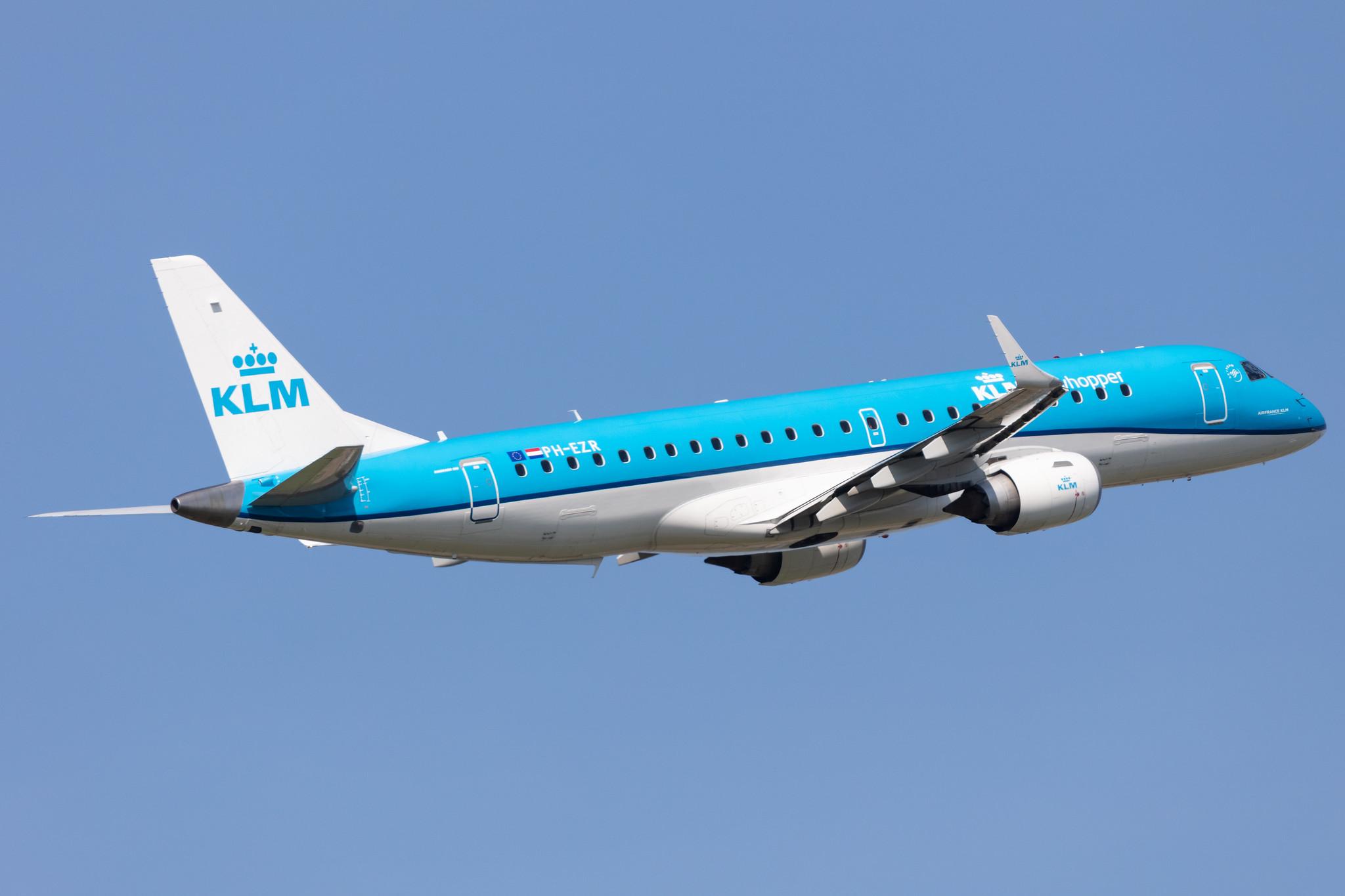 Amsterdam Schiphol: KLM (KL / KLM) | Operator: KLM Cityhopper |  Embraer E190STD E190 | PH-EZR | MSN 19000375