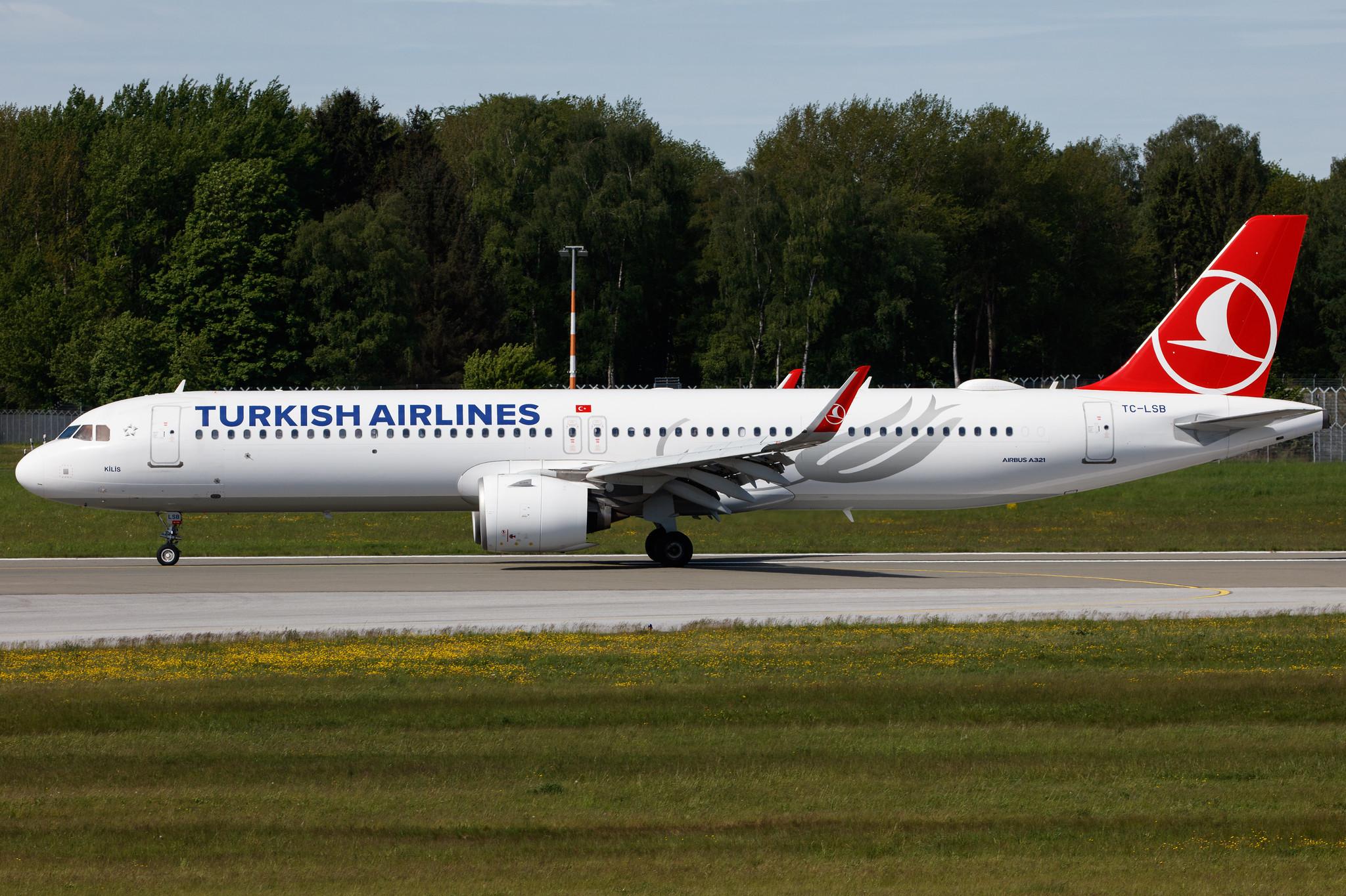 Hamburg Airport: Turkish Airlines (TK / THY) |  Airbus A321-271NX A21N | TC-LSB | MSN 08257