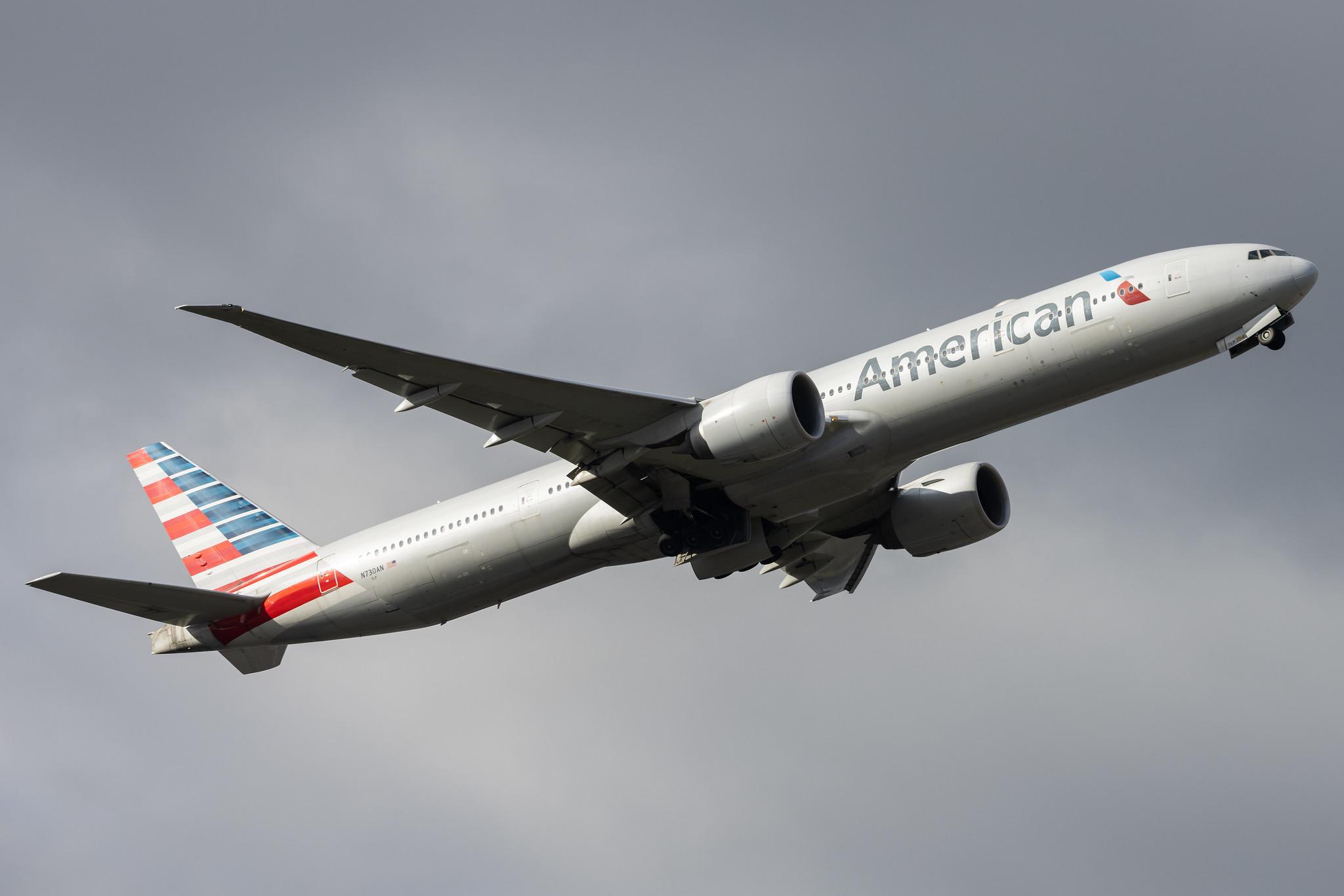 London Heathrow: American Airlines (AA / AAL) |  Boeing 777-323(ER) B77W | N730AN | MSN 31554