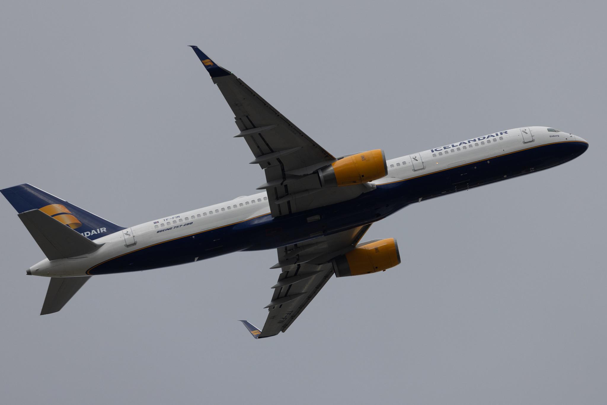 London Heathrow: Icelandair (FI / ICE) |  Boeing 757-208 B752 | TF-FIN | MSN 28989