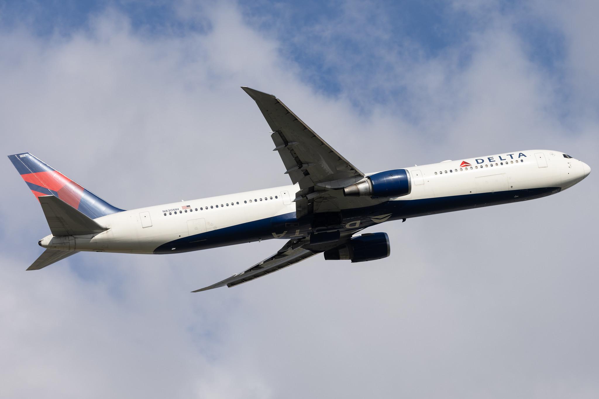 London Heathrow: Delta Air Lines (DL / DAL) |  Boeing 767-432(ER) B764 | N830MH | MSN 29701