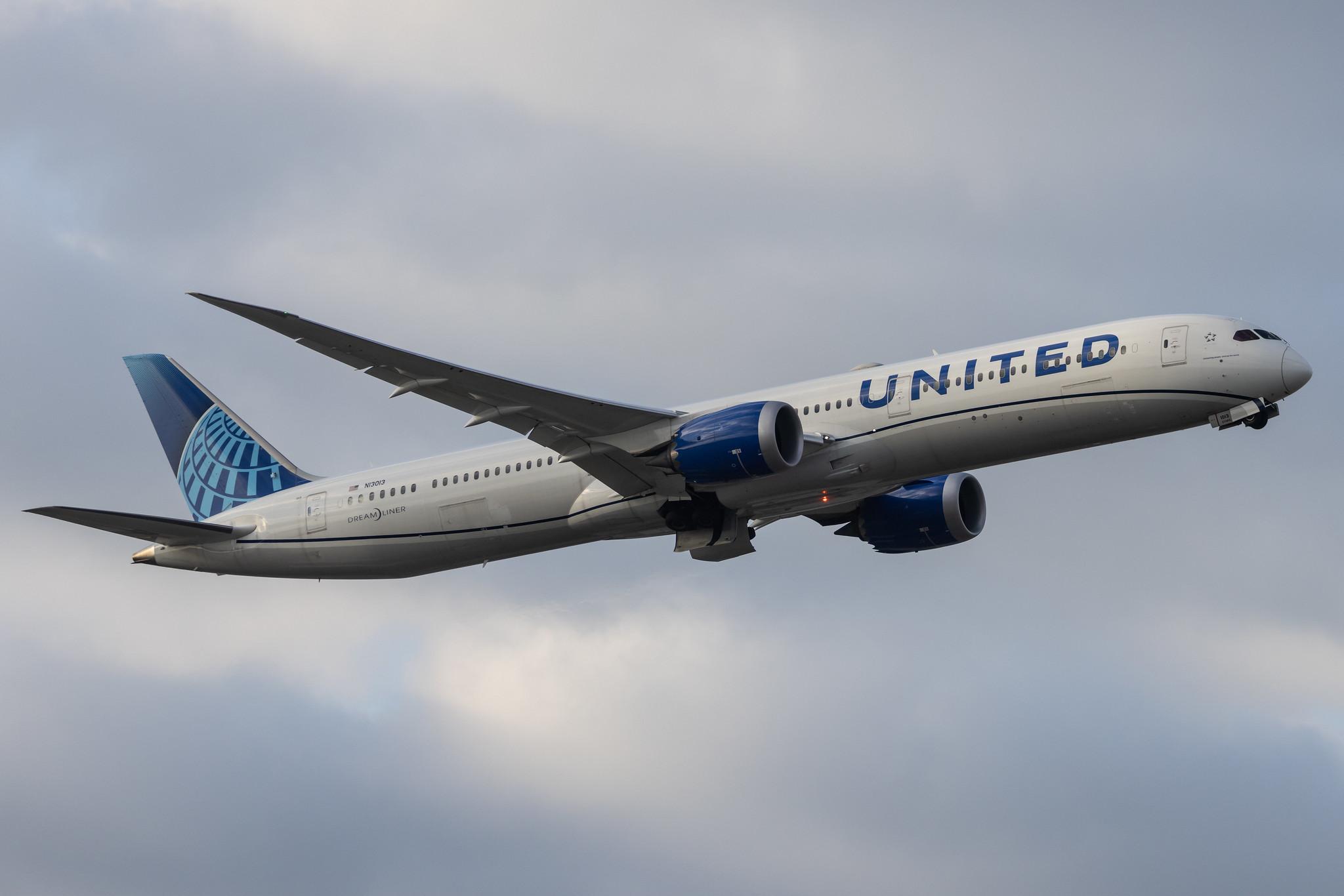 London Heathrow: United Airlines (UA / UAL) |  Boeing 787-10 Dreamliner B78X | N13013 | MSN 40931