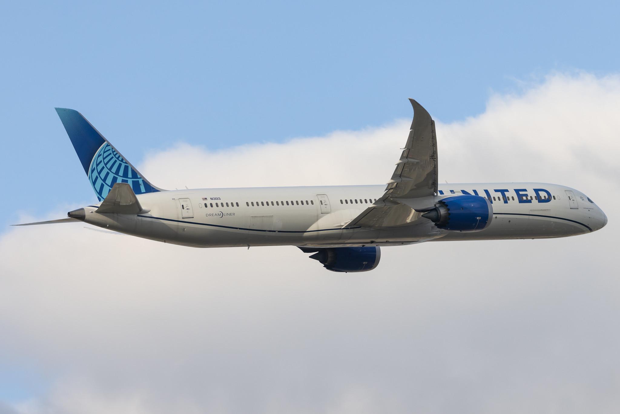 London Heathrow: United Airlines (UA / UAL) |  Boeing 787-10 Dreamliner B78X | N13013 | MSN 40931