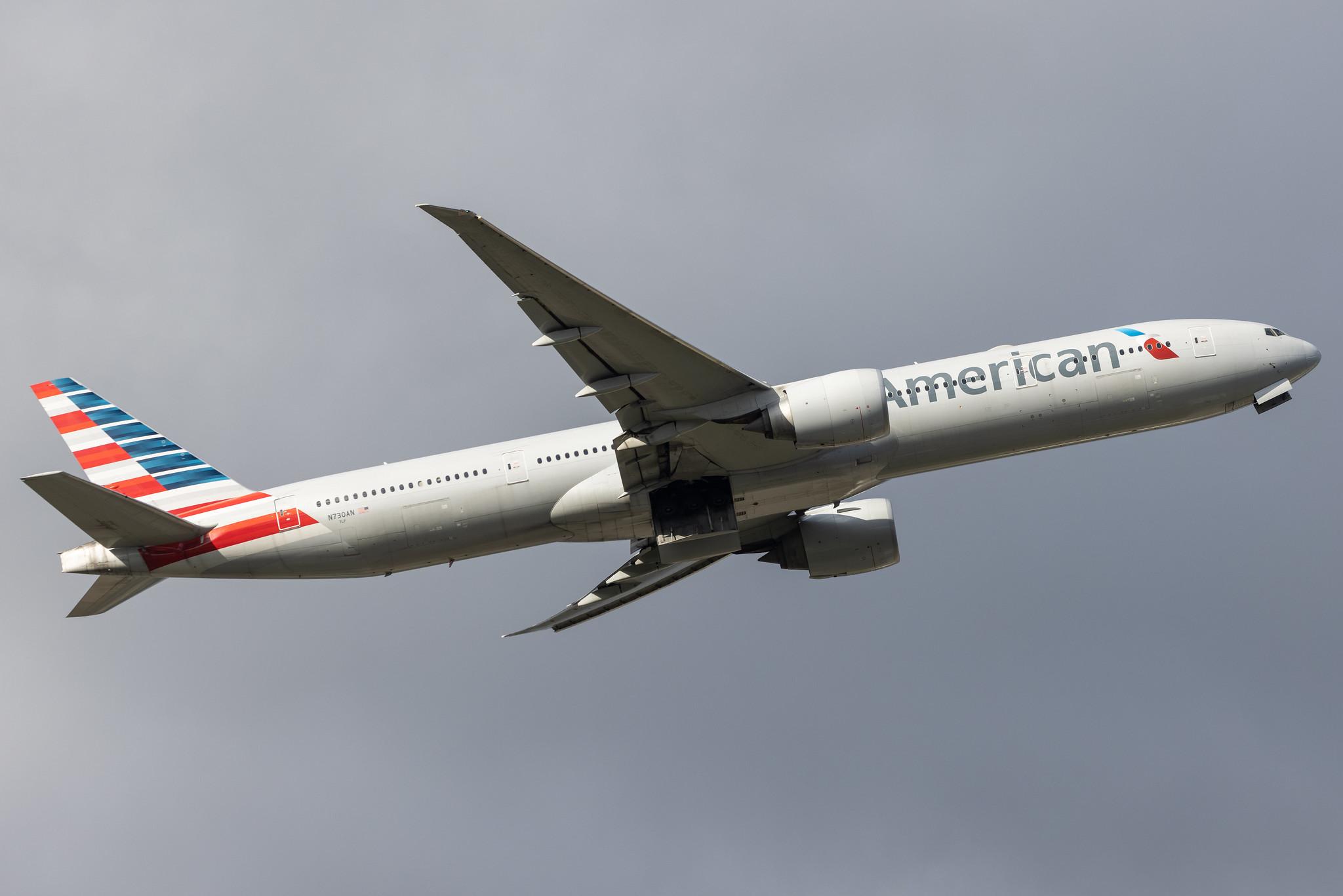 London Heathrow: American Airlines (AA / AAL) |  Boeing 777-323(ER) B77W | N730AN | MSN 31554