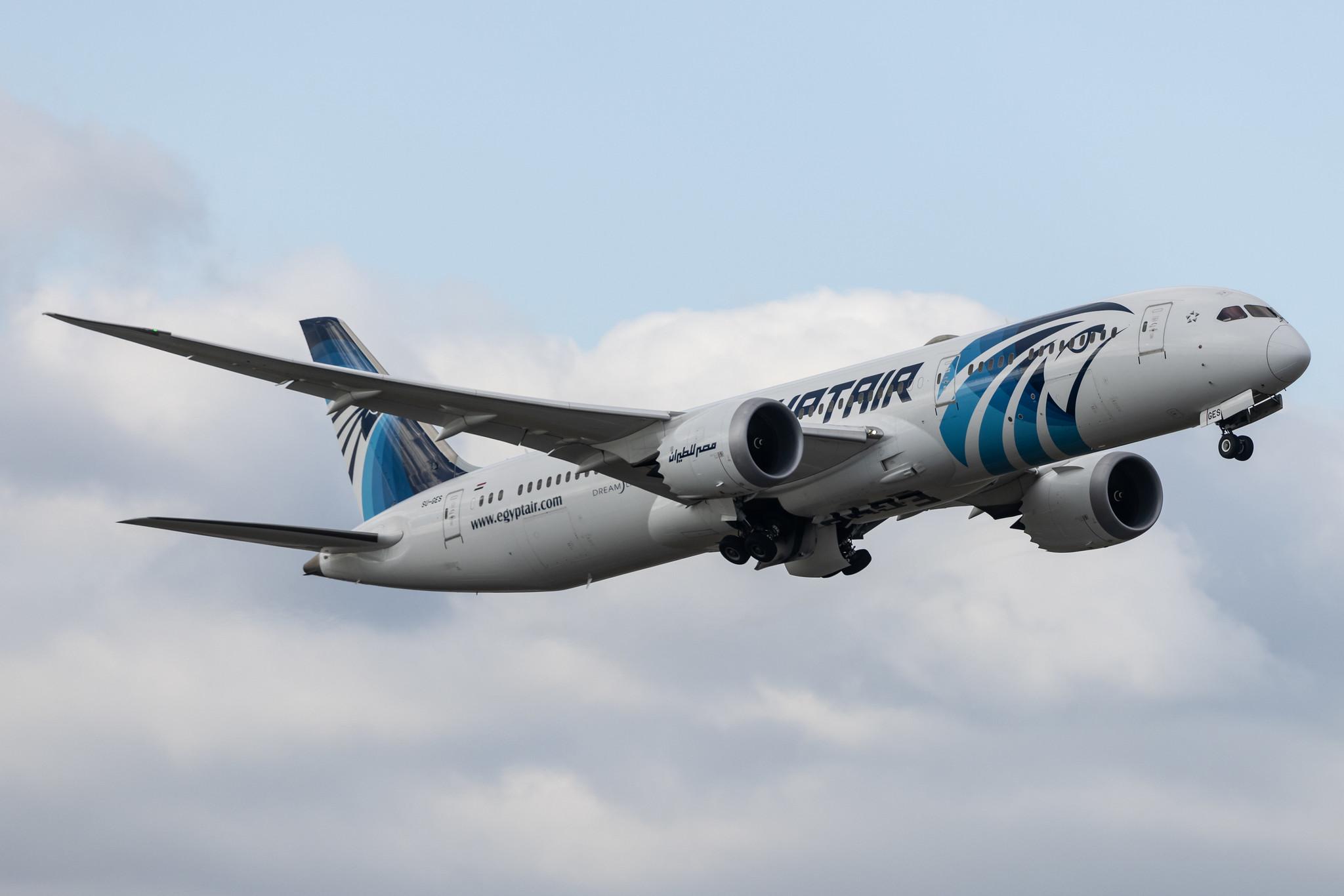 London Heathrow: EgyptAir (MS / MSR) |  Boeing 787-9 Dreamliner B789 | SU-GES | MSN 38799