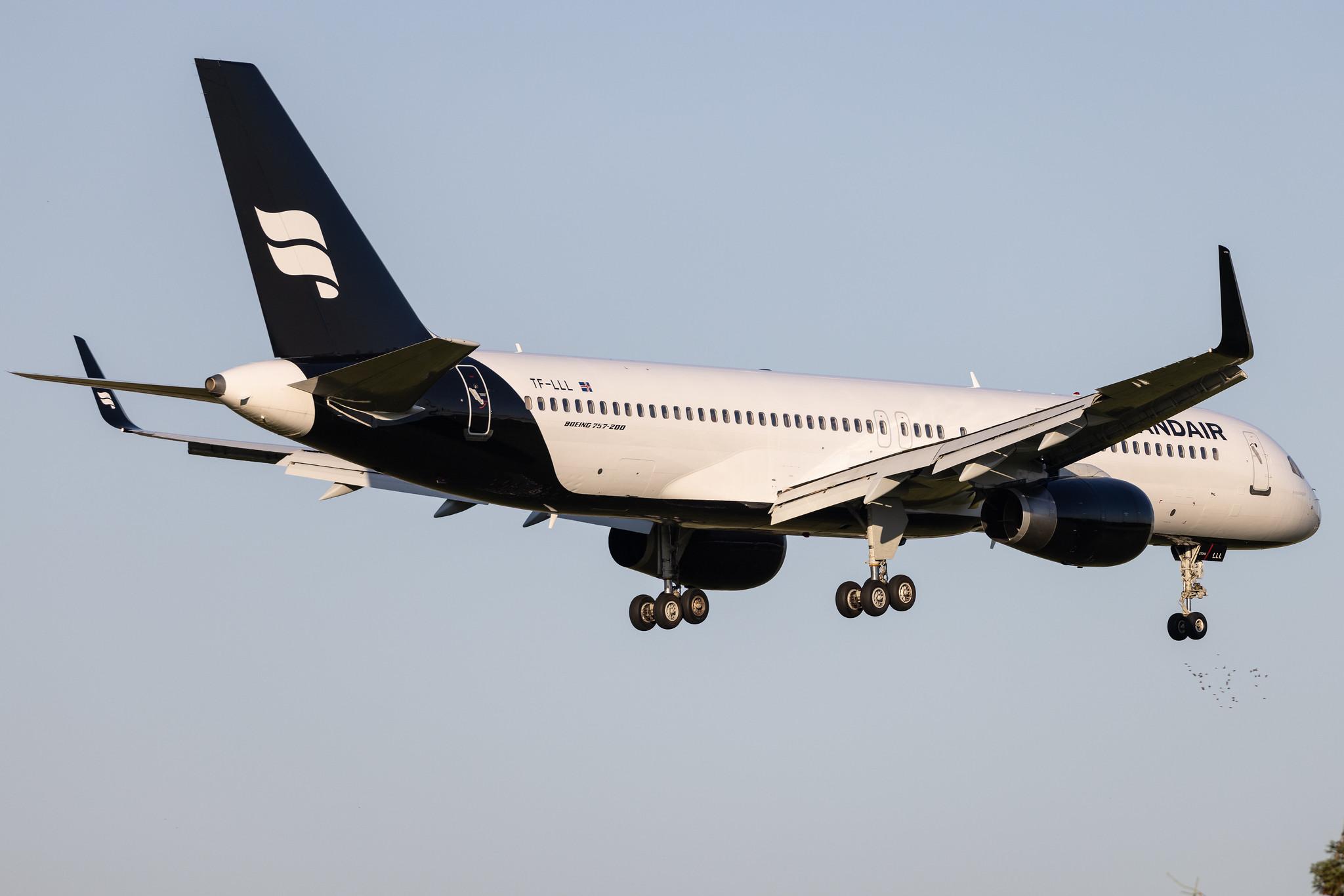 Hamburg Airport: Icelandair (FI / ICE) | Boeing 757-256 B752 | TF-LLL | MSN 29307