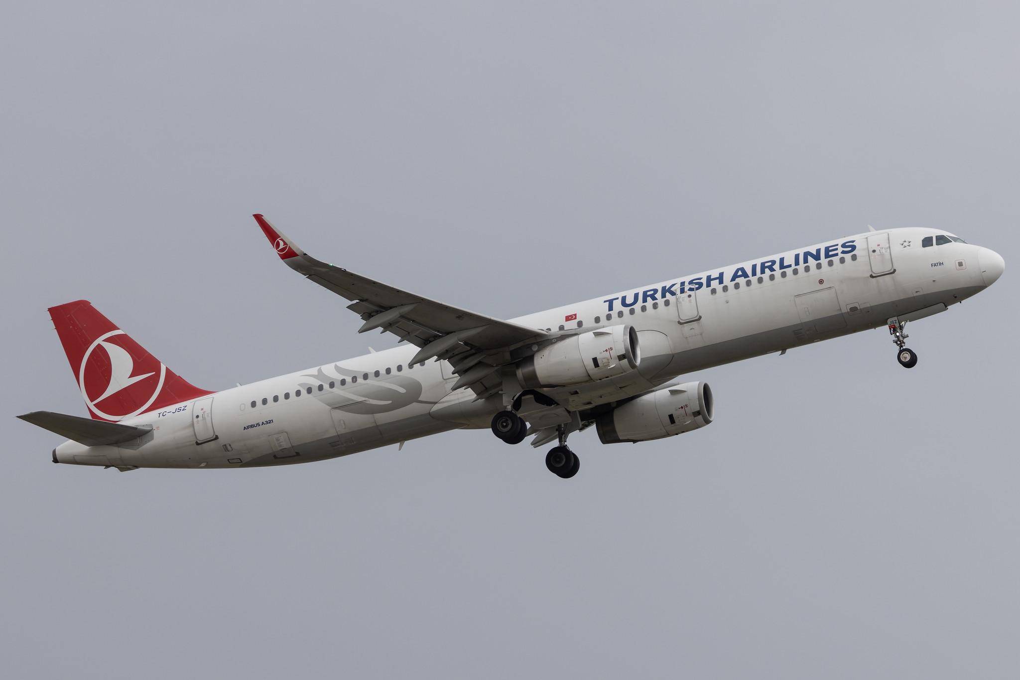 Hamburg Airport: Turkish Airlines (TK / THY) | Airbus A321-231 A321 | TC-JSZ | MSN 6766
