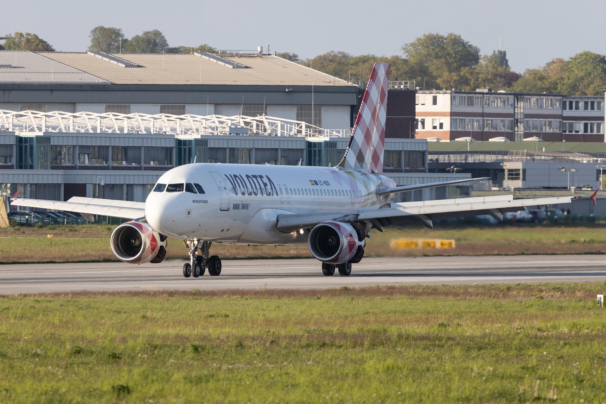 Hamburg Finkenwerder: Volotea (V7 / VOE) |  Airbus A319-112 A319 | EC-NDG | MSN 03364