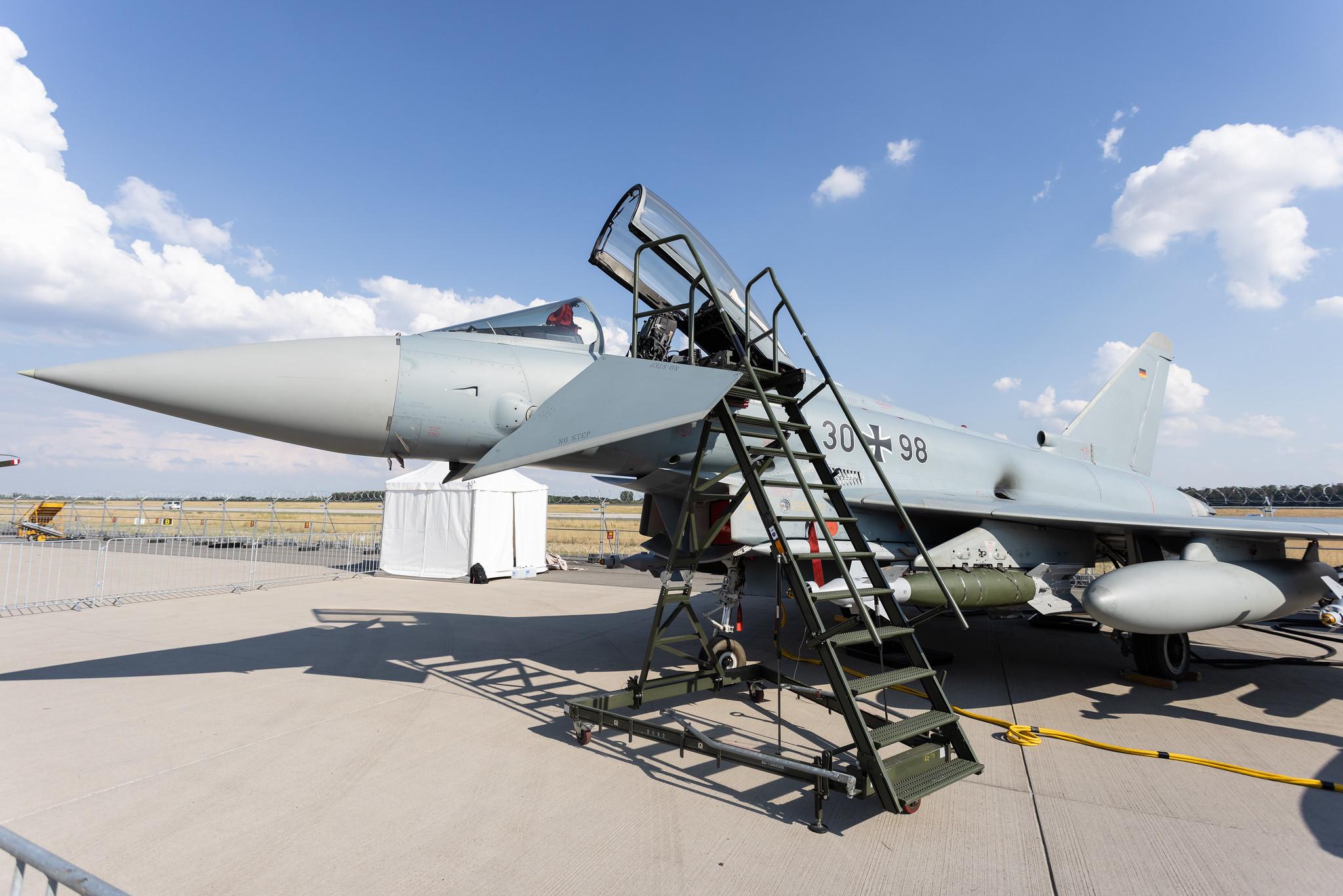 ILA Berlin Air Show: German Air Force (/ GAF) | Eurofighter Typhoon EF2000 EUFI | 30+98 | MSN GS076