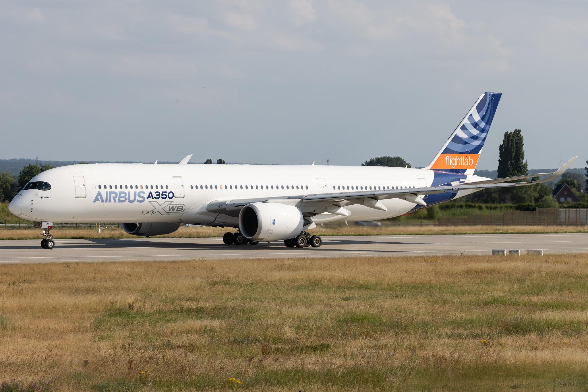 Hamburg Finkenwerder: Airbus (/ AIB) |  Airbus A350-941 A359 | F-WXWB | MSN 001