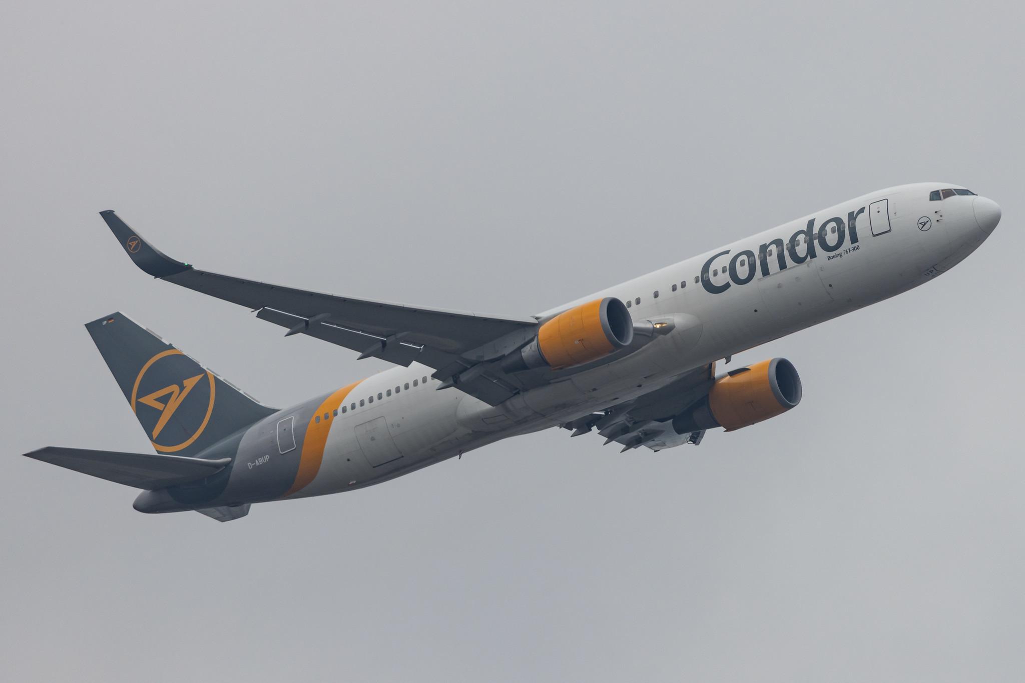 Frankfurt Airport: Condor (DE / CFG) |  Boeing 767-3Q8(ER) B763 | D-ABUP | MSN 30048