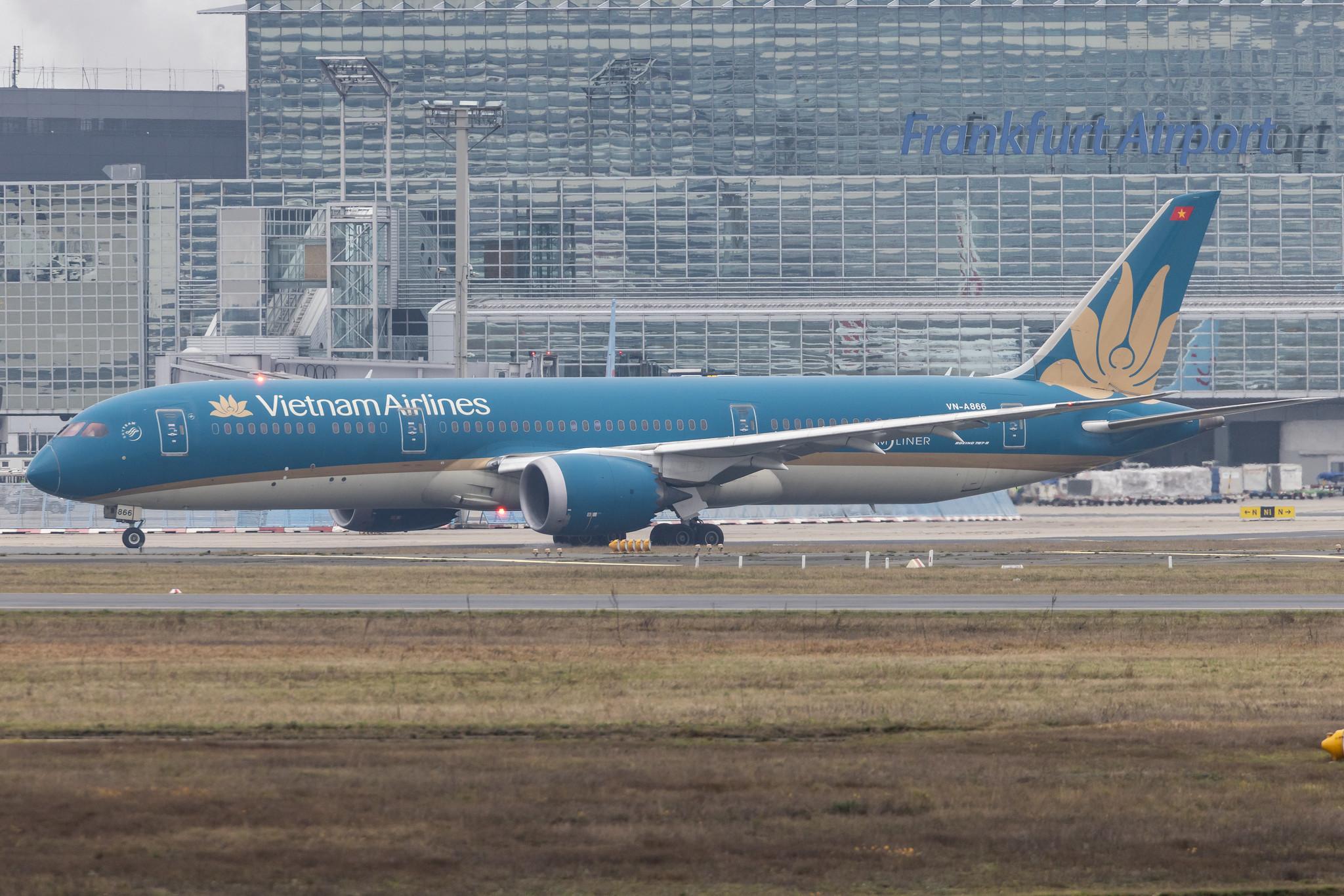 Frankfurt Airport: Vietnam Airlines (VN / HVN) |  Boeing 787-9 Dreamliner B789 | VN-A866 | MSN 38762