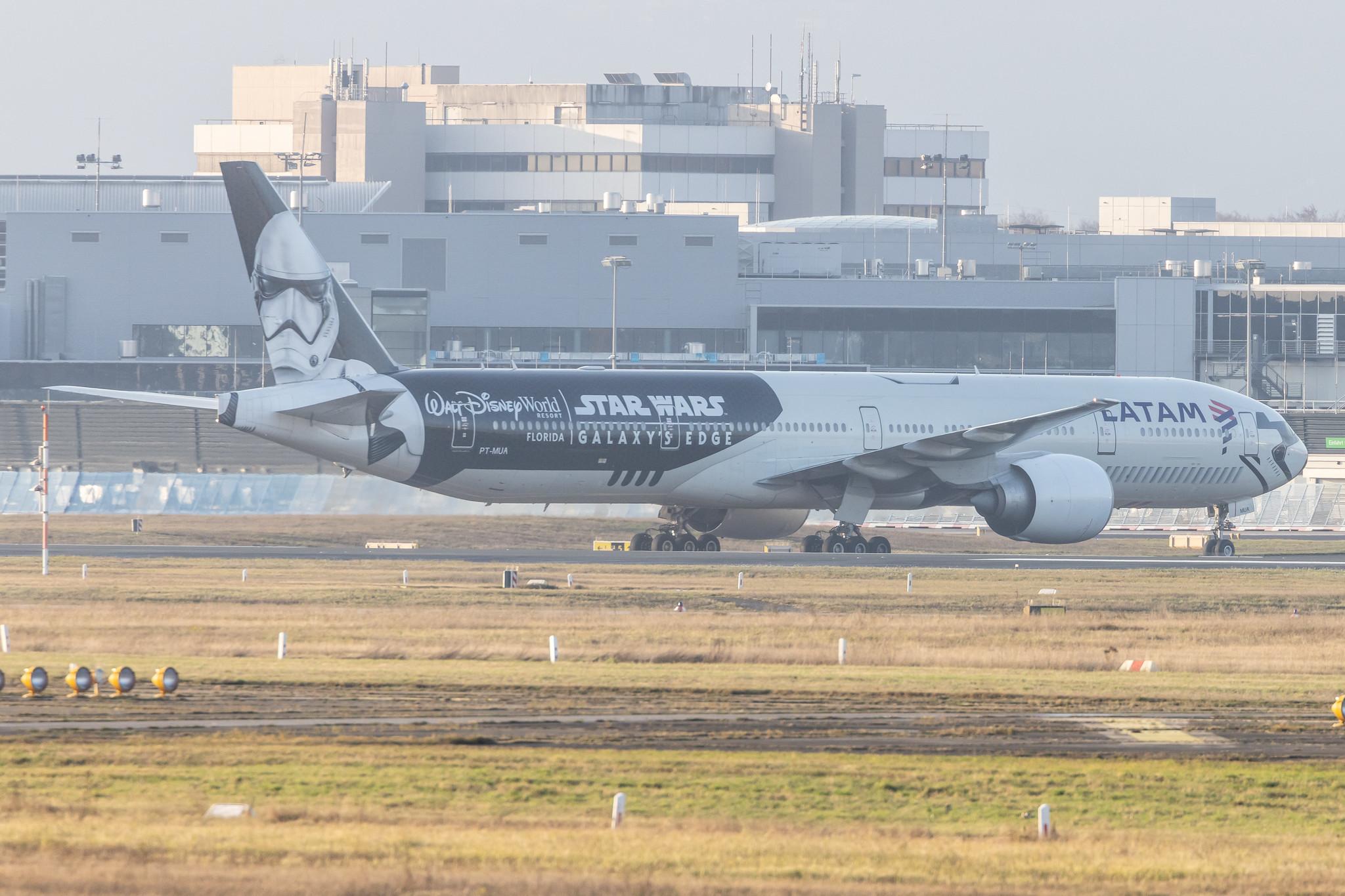Frankfurt Airport: LATAM Airlines (LA / LAN) |  Livery: Star Wars-Galaxy's Edge Livery | Operator: LATAM Brasil |  Boeing 777-32W(ER) B77W | PT-MUA | MSN 37664