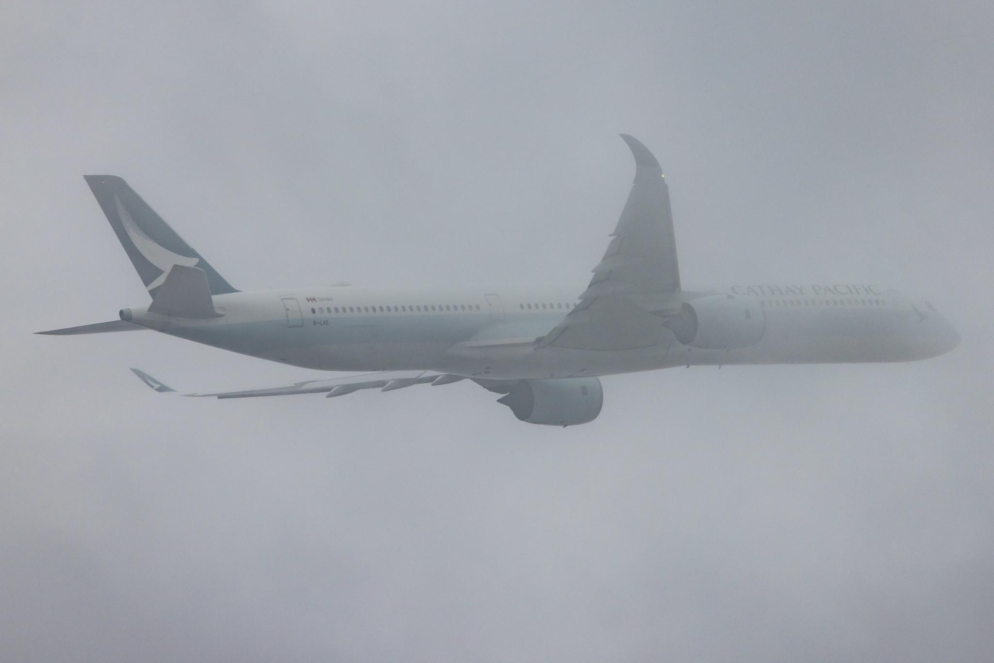 Frankfurt Airport: Cathay Pacific (CX / CPA) |  Airbus A350-1041 A35K | B-LXE | MSN 225