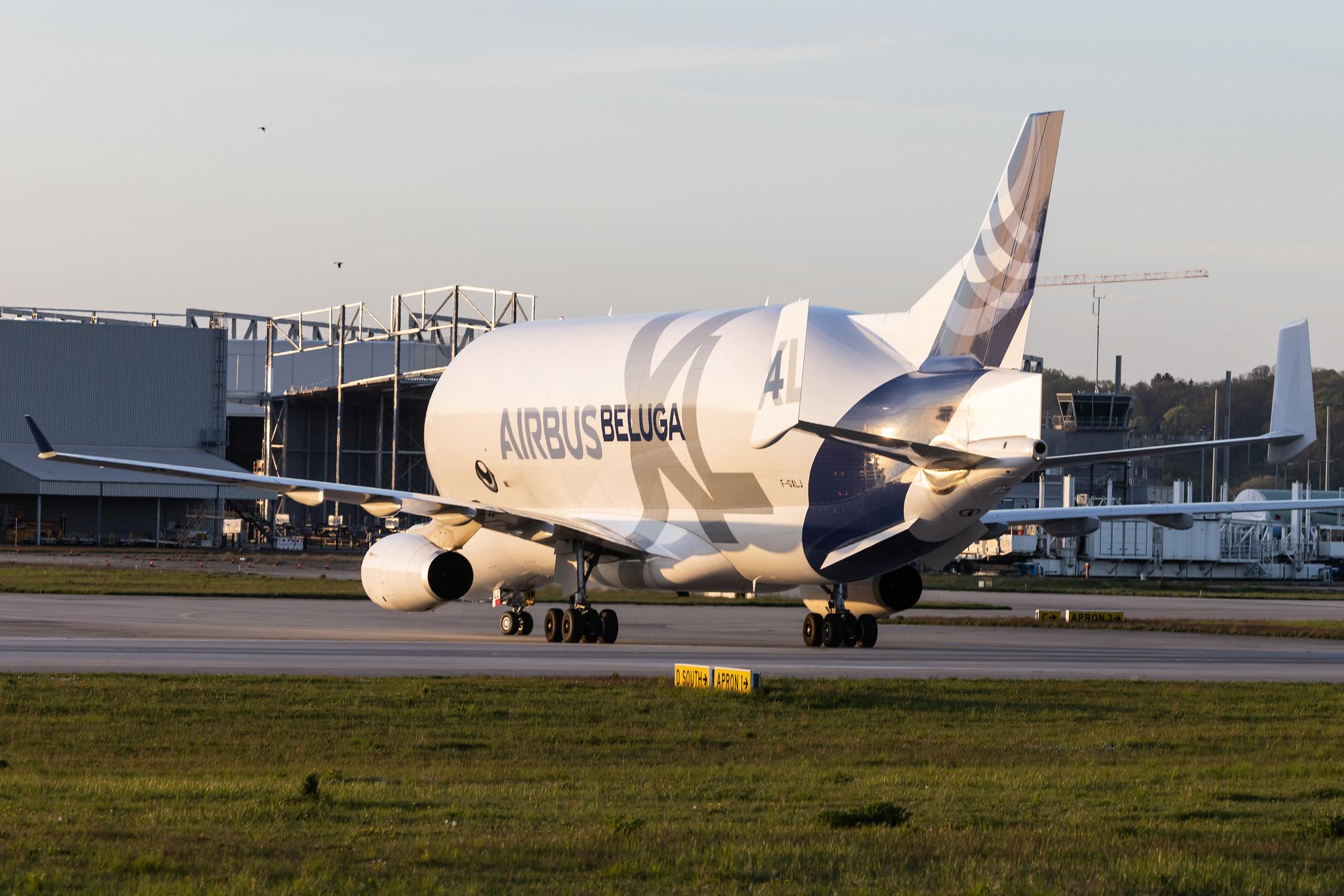 Hamburg Finkenwerder: Airbus Transport International (4Y / BGA) | Airbus A330-743L Beluga XL A337 | F-GXLJ | MSN 1985