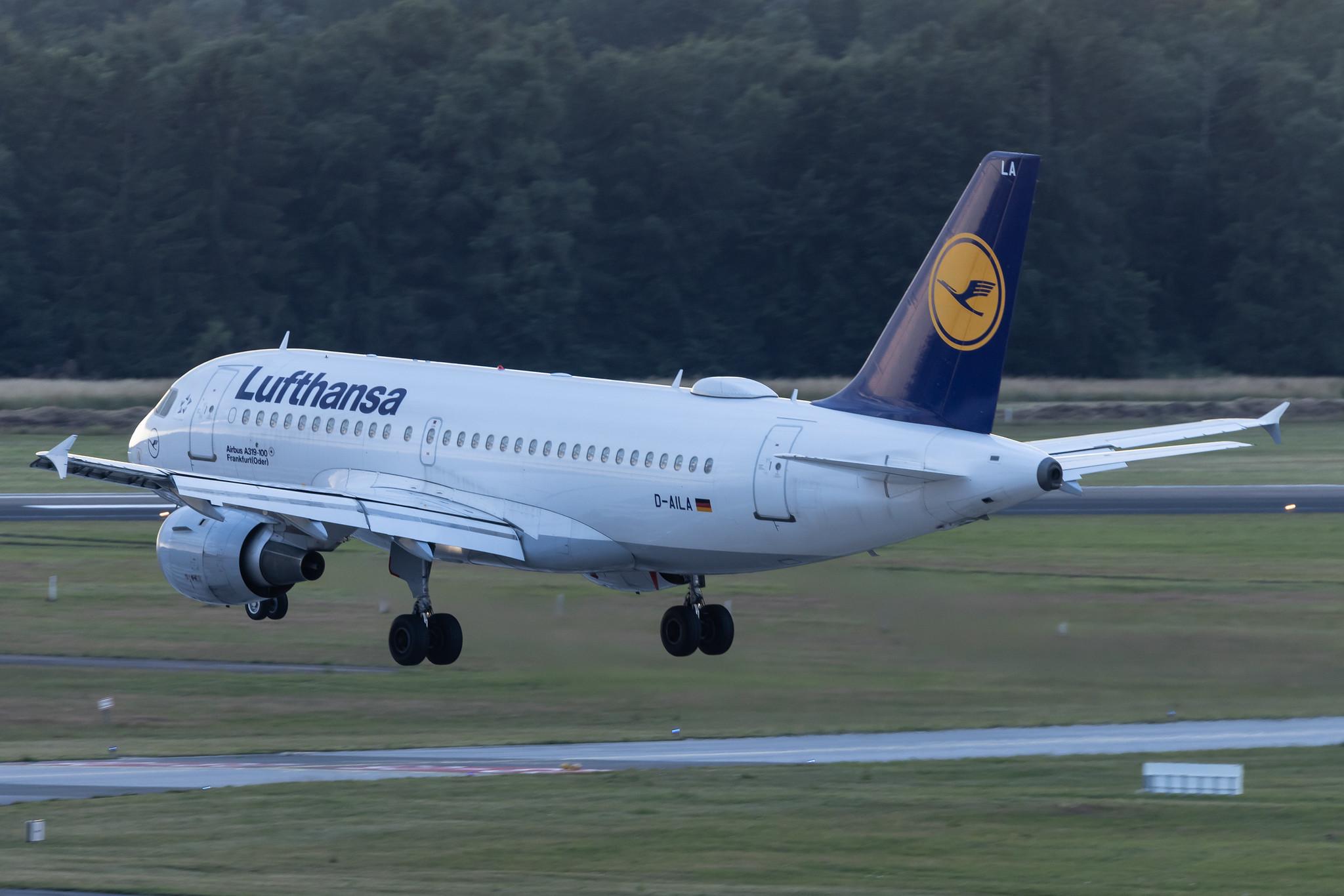 Hamburg Airport: Lufthansa (LH / DLH) | Airbus A319-114 A319 | D-AILA | MSN 0609