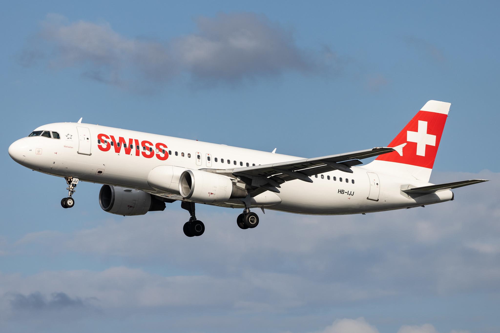 Hamburg Airport: Swiss (LX / SWR) | Airbus A320-214 A320 | HB-IJJ | MSN 0585