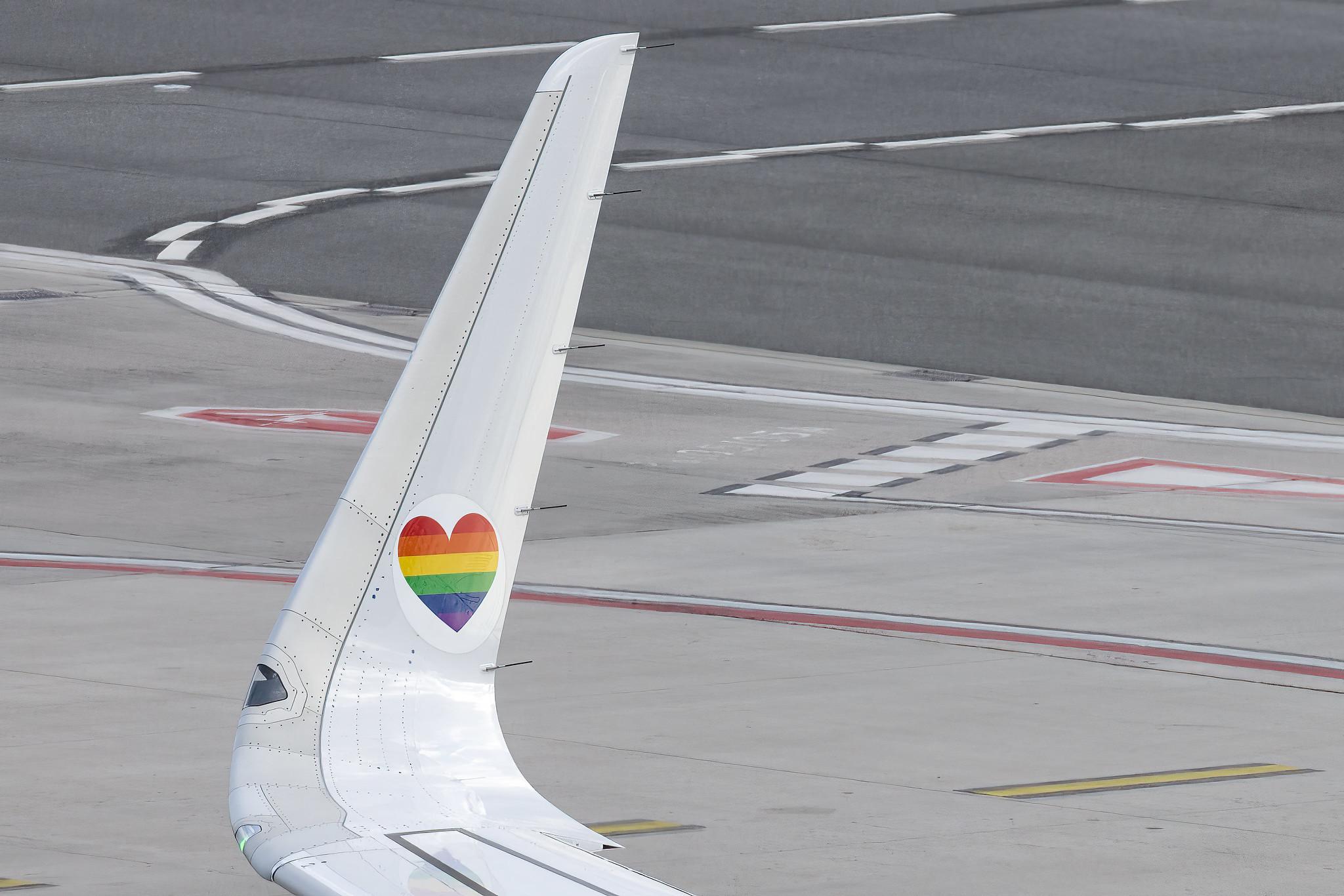 Hamburg Airport: Eurowings (EW / EWG) | Airbus A320-251N A20N | D-AENA | MSN 10758