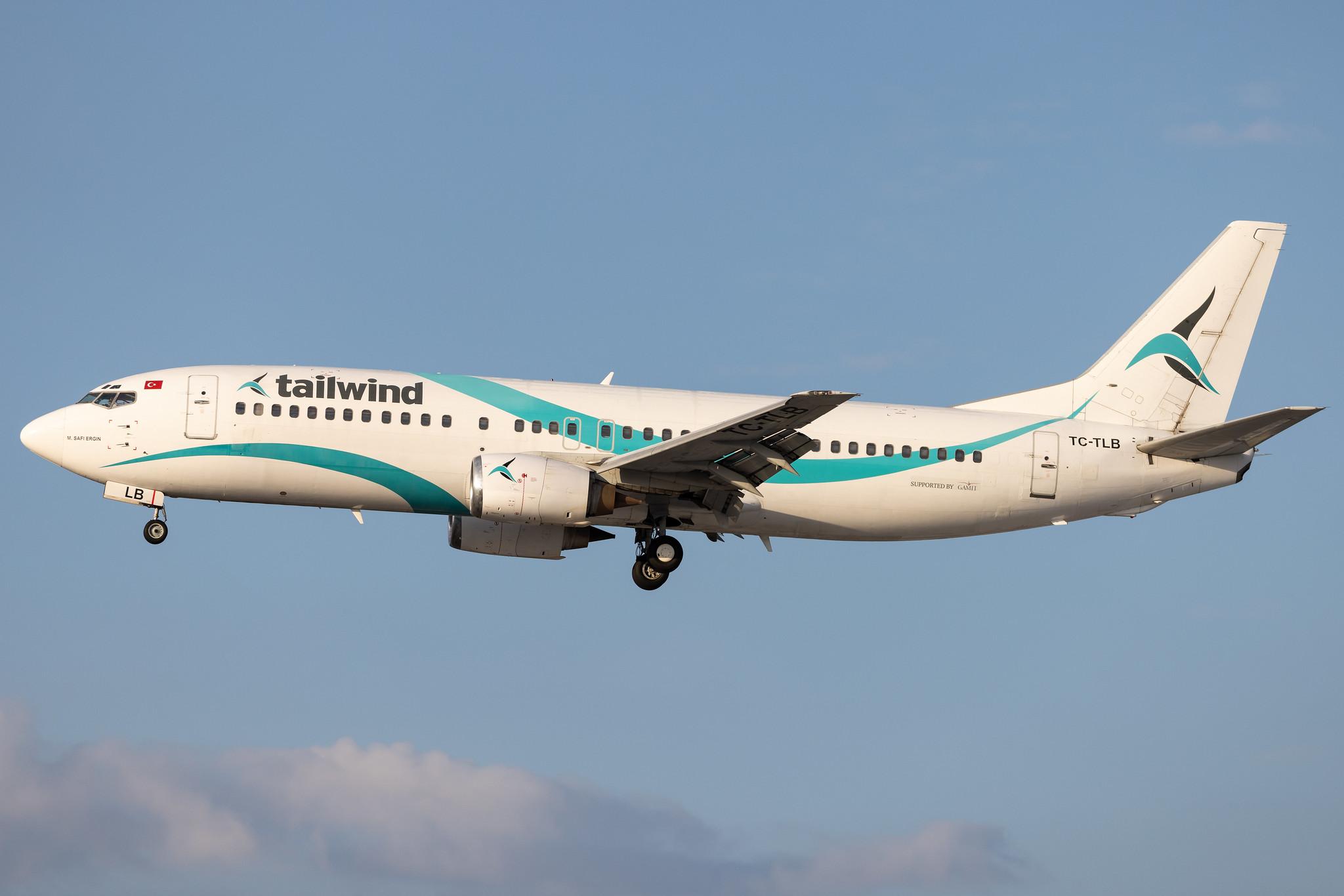 Hamburg Airport: Tailwind Airlines (TI / TWI) | Boeing 737-4Q8 B734 | TC-TLB | MSN 25108