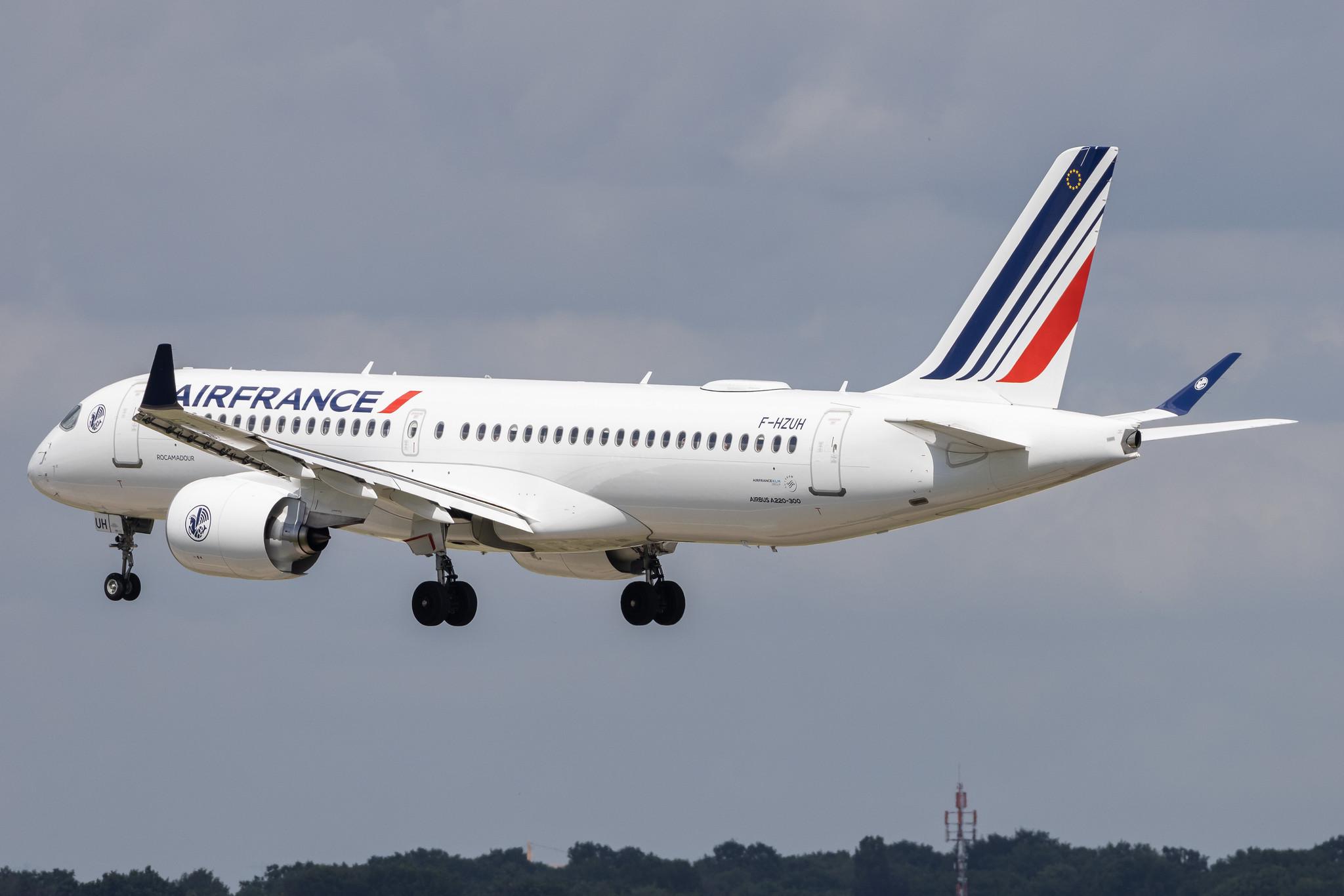 Hamburg Airport: Air France (AF / AFR) | Airbus A220-300 BCS3 | F-HZUH | MSN 55157