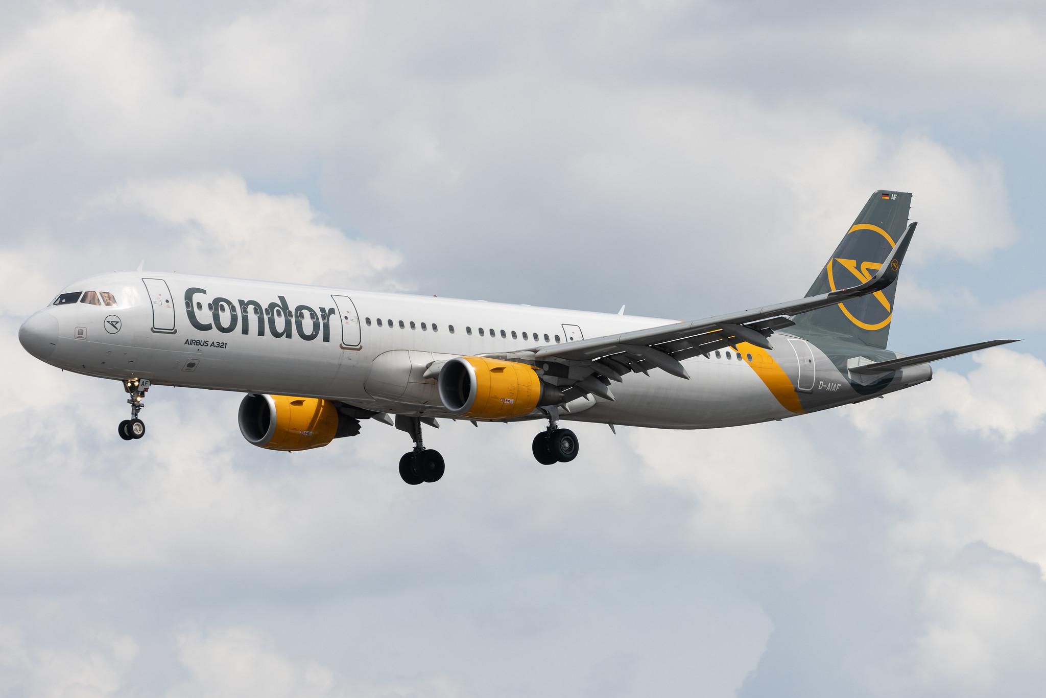 Hamburg Airport: Condor (DE / CFG) | Airbus A321-211 A321 | D-AIAF | MSN 6459
