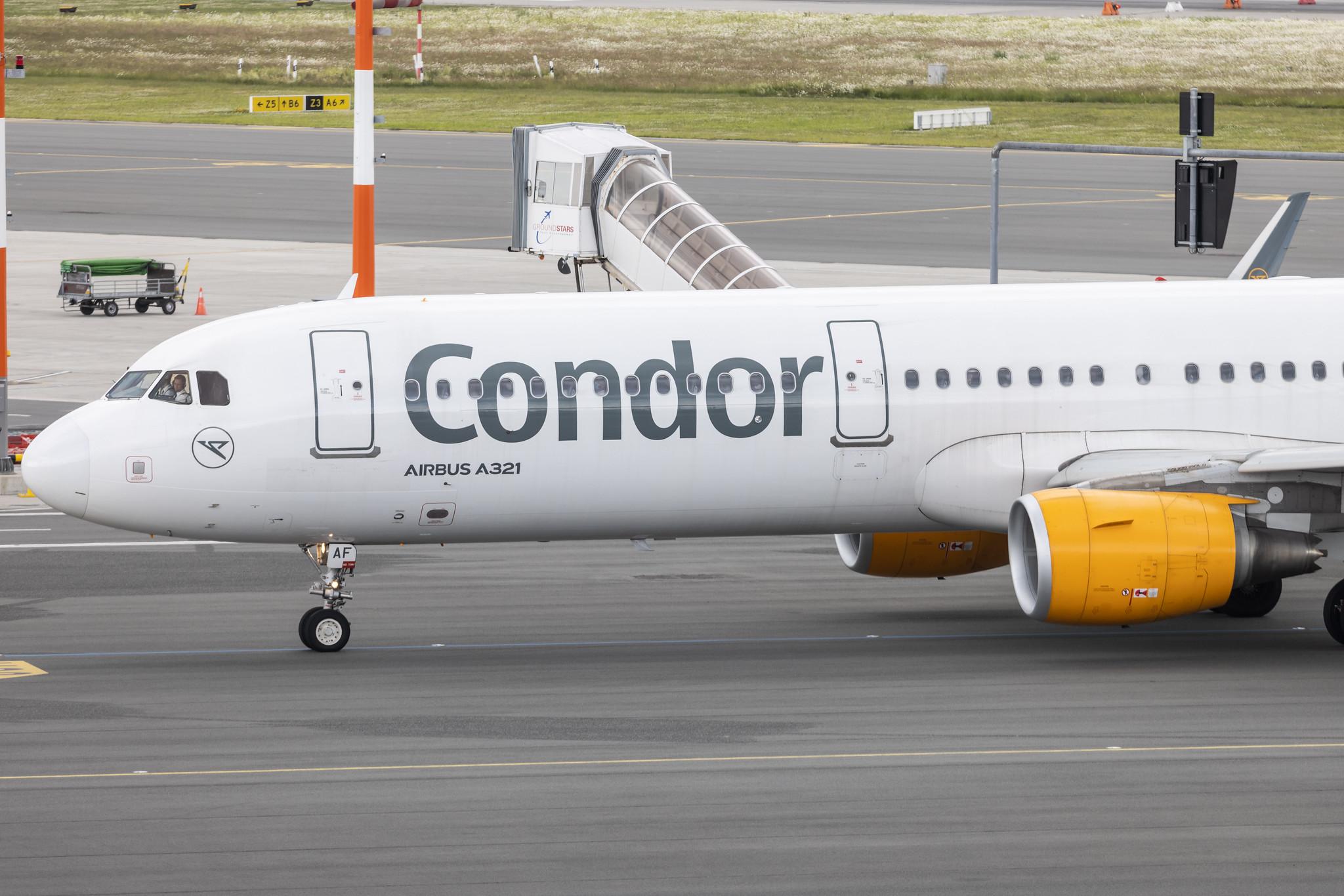 Hamburg Airport: Condor (DE / CFG) | Airbus A321-211 A321 | D-AIAF | MSN 6459
