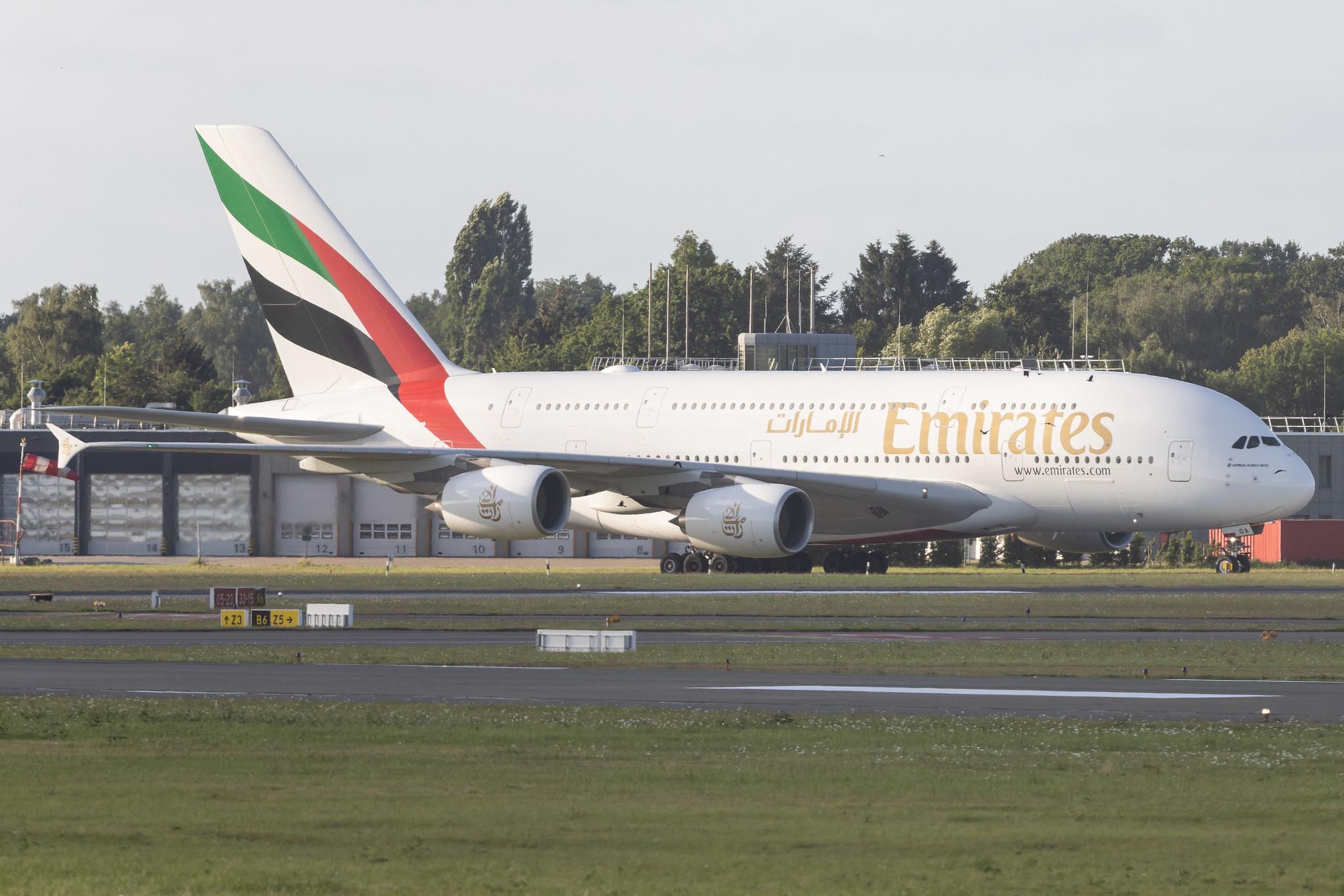 Hamburg Airport: Emirates (EK / UAE) | Airbus A380-861 A388 | A6-EOA | MSN 159