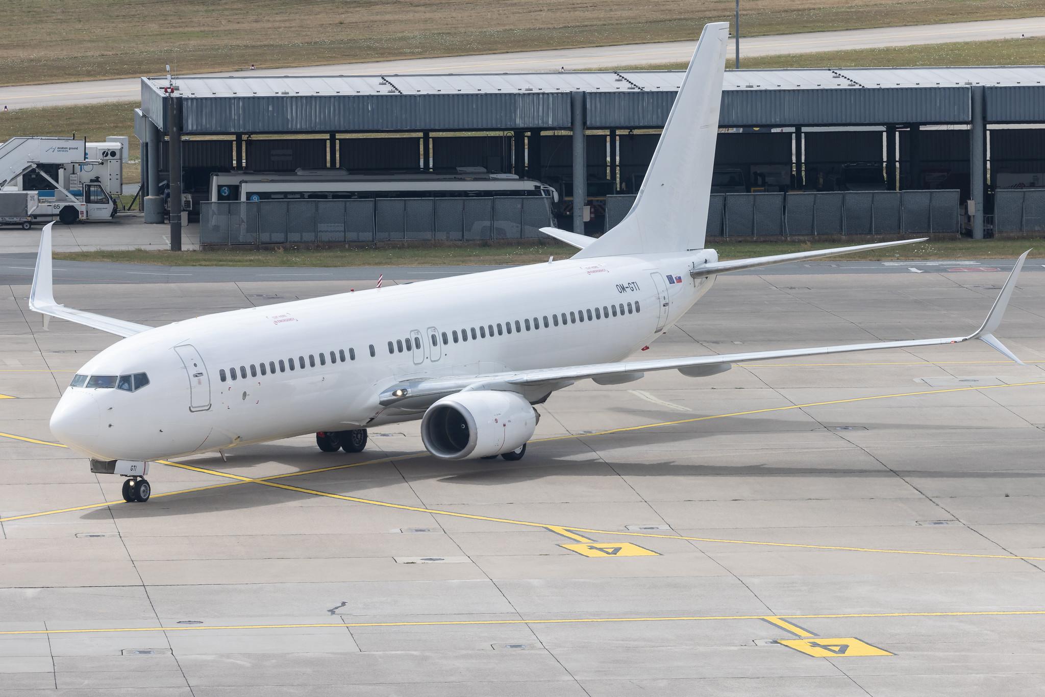Hannover Airport: Go2Sky (6G / RLX) | Boeing 737-8K5 B738 | OM-GTI | MSN 34684