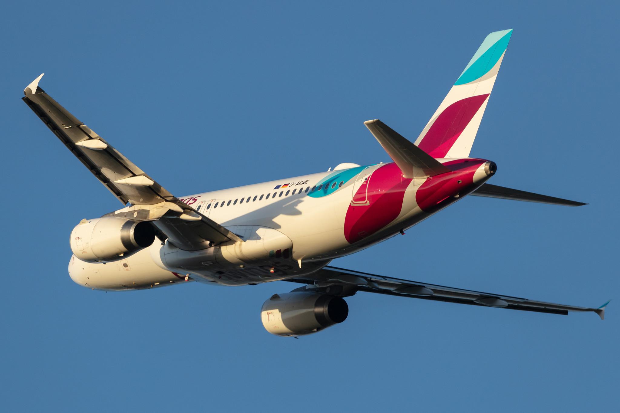 Hamburg Airport: Eurowings (EW / EWG) |  Airbus A319-132 A319 | D-AGWE | MSN 3128