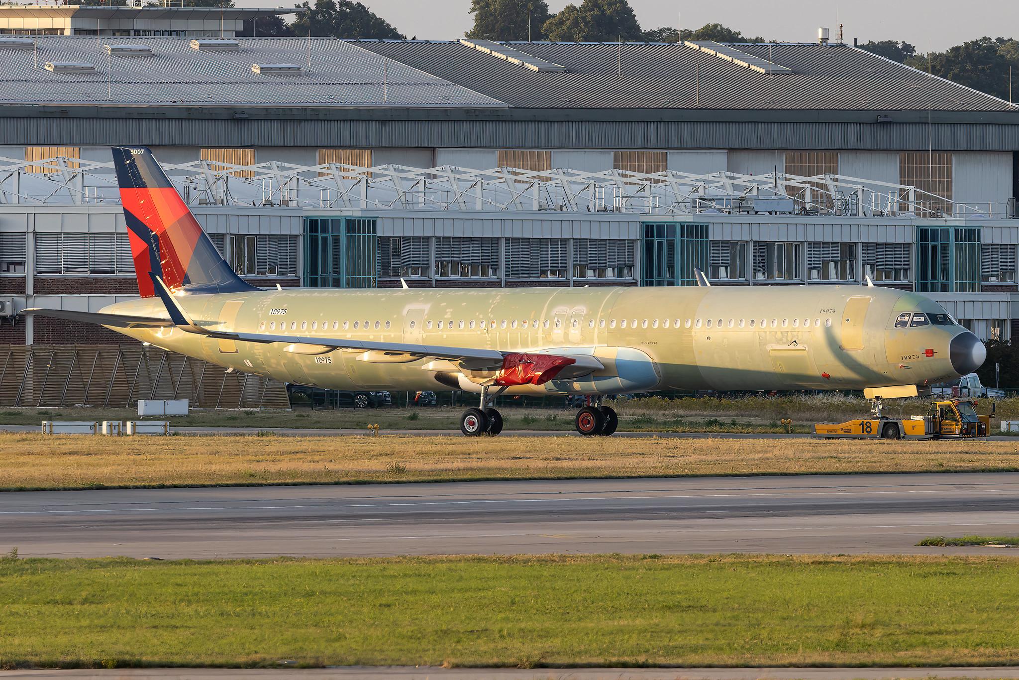 Hamburg Finkenwerder: Delta Air Lines (DL / DAL) | Airbus A321-271NX A21N | D- | N507DZ | MSN 10975