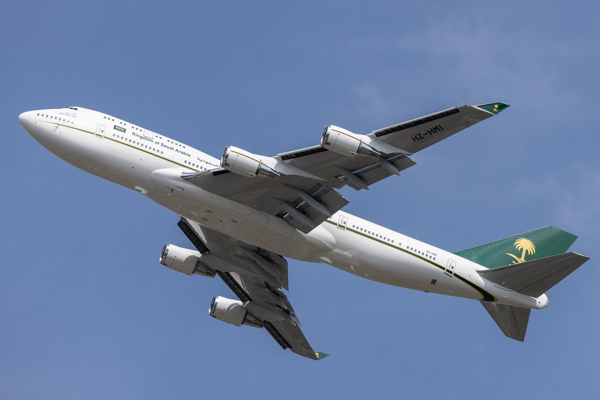 Hamburg Airport: Saudia Royal Fleet (SV / SVA) | Operator: Saudia | Boeing 747-468 B744 | HZ-HM1 | MSN 28343