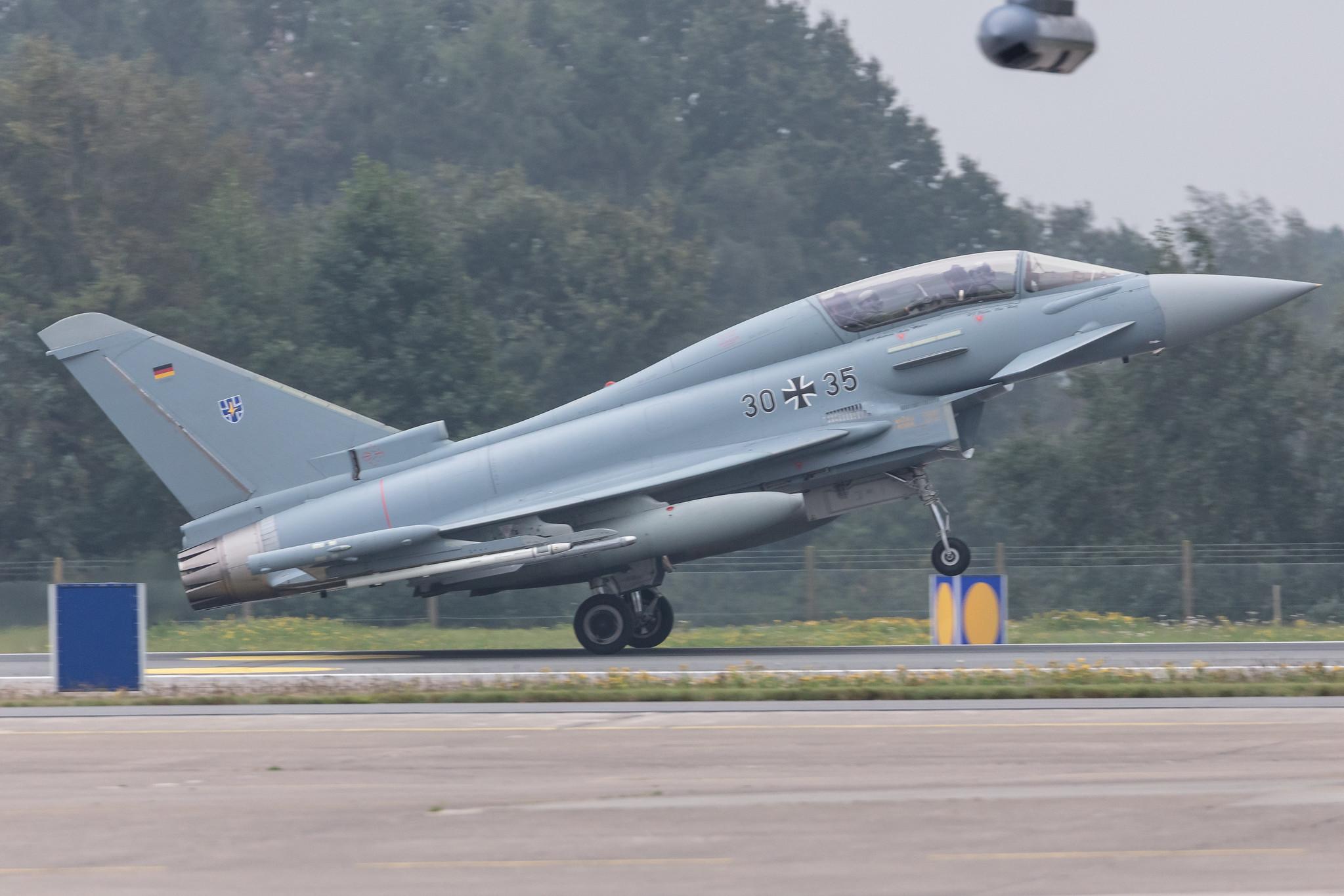 Fliegerhorst Hohn: German Air Force (/ GAF) | Eurofighter Typhoon EF2000 EUFI | 30+35 | MSN GT013