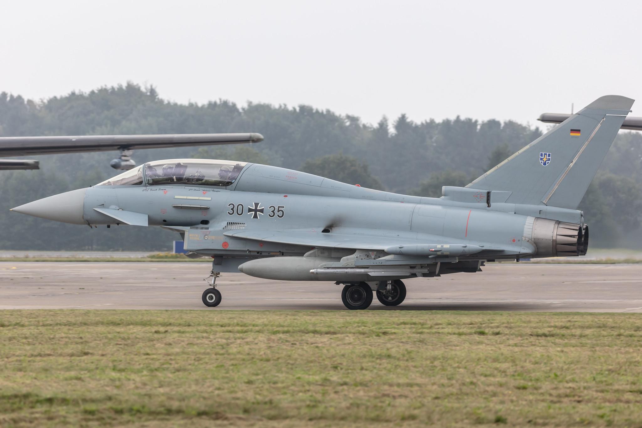 Fliegerhorst Hohn: German Air Force (/ GAF) | Eurofighter Typhoon EF2000 EUFI | 30+35 | MSN GT013