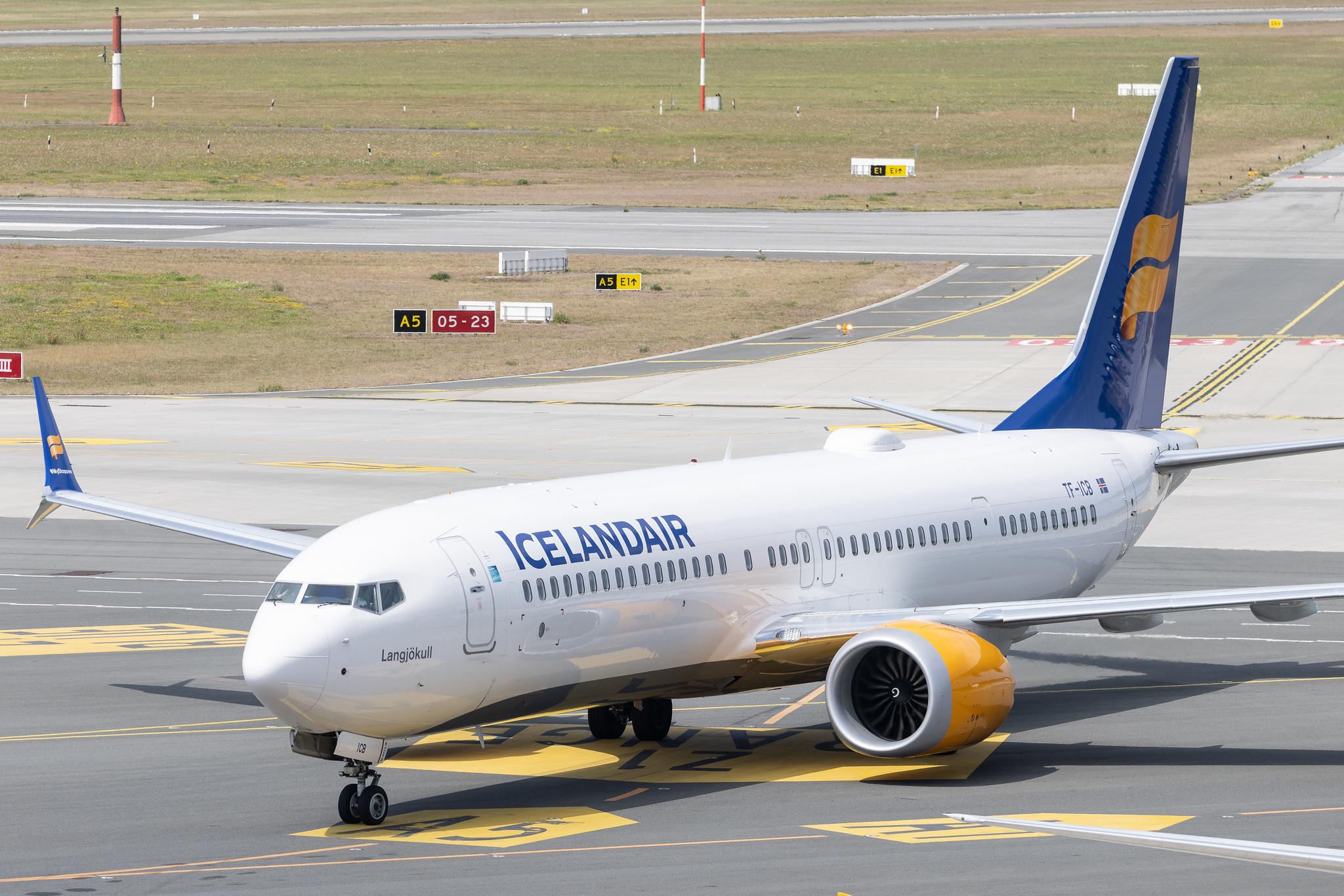 Hamburg Airport: Icelandair (FI / ICE) |  Boeing 737 MAX 9 B39M | TF-ICB | MSN 44568