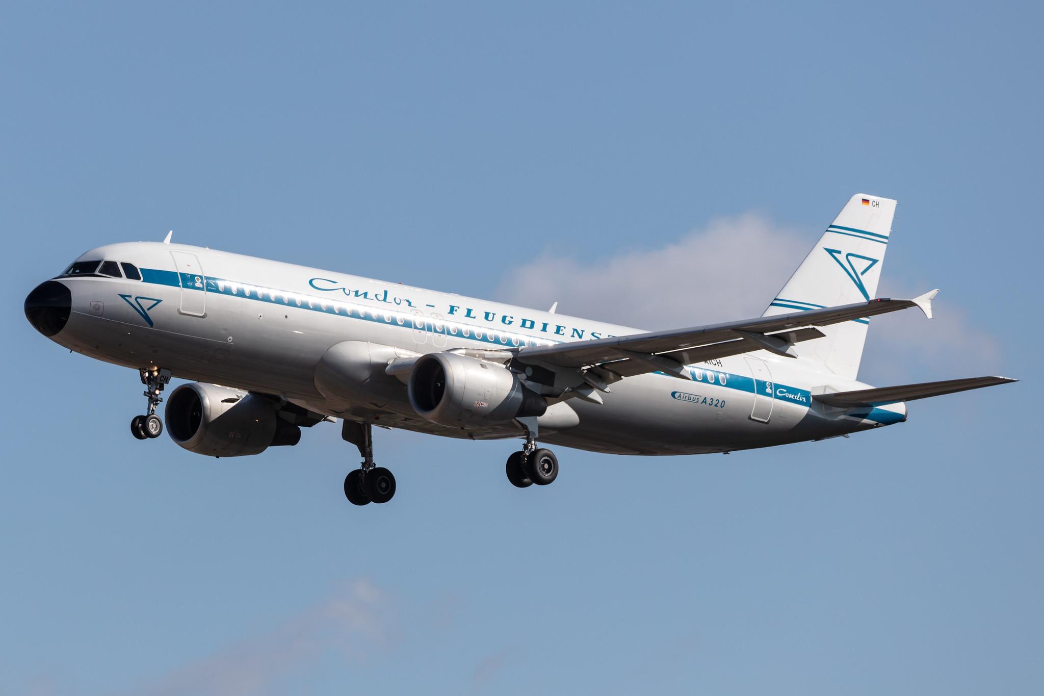 Frankfurt Airport: Condor (DE / CFG) |  Livery: Retro Livery |  Airbus A320-212 A320 | D-AICH | MSN 0971