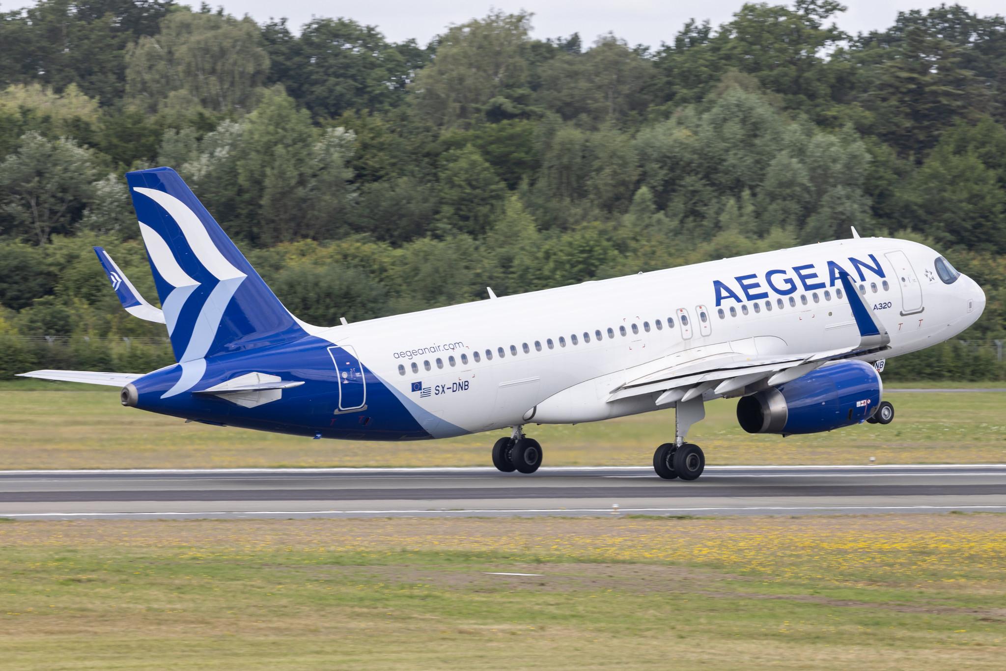 Hamburg Airport: Aegean Airlines (A3 / AEE) |  Airbus A320-232 A320 | SX-DNB | MSN 6832