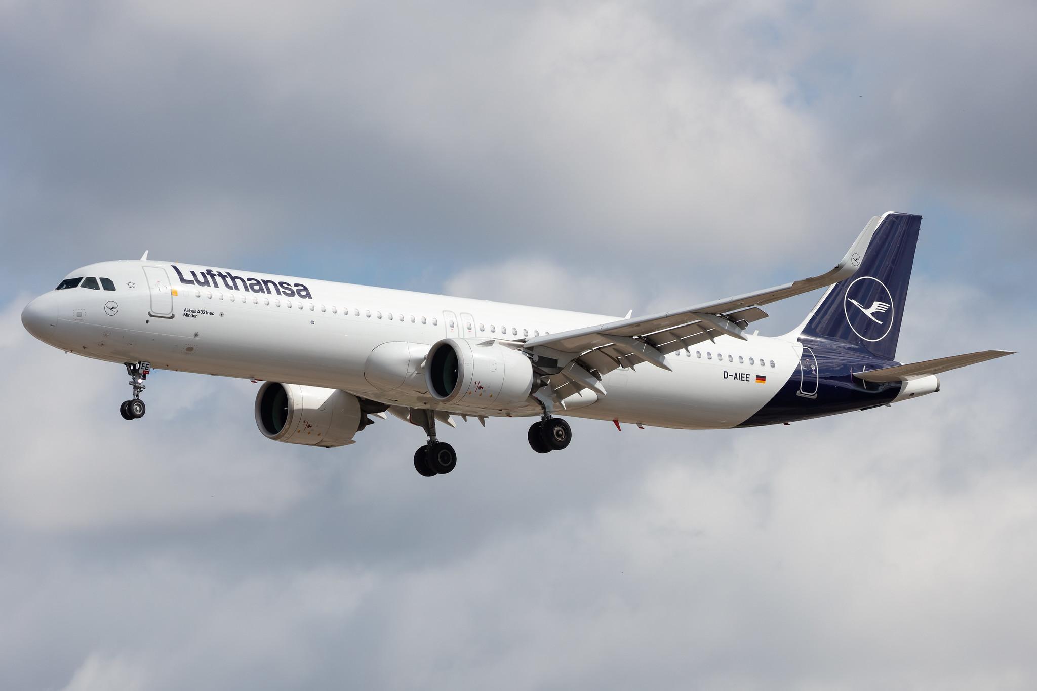 Frankfurt Airport: Lufthansa (LH / DLH) |  Airbus A321-271NX A21N | D-AIEE | MSN 9046