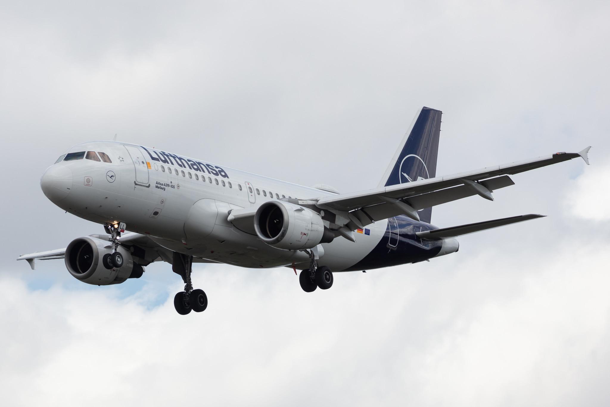 Frankfurt Airport: Lufthansa (LH / DLH) |  Airbus A319-114 A319 | D-AILL | MSN 0689