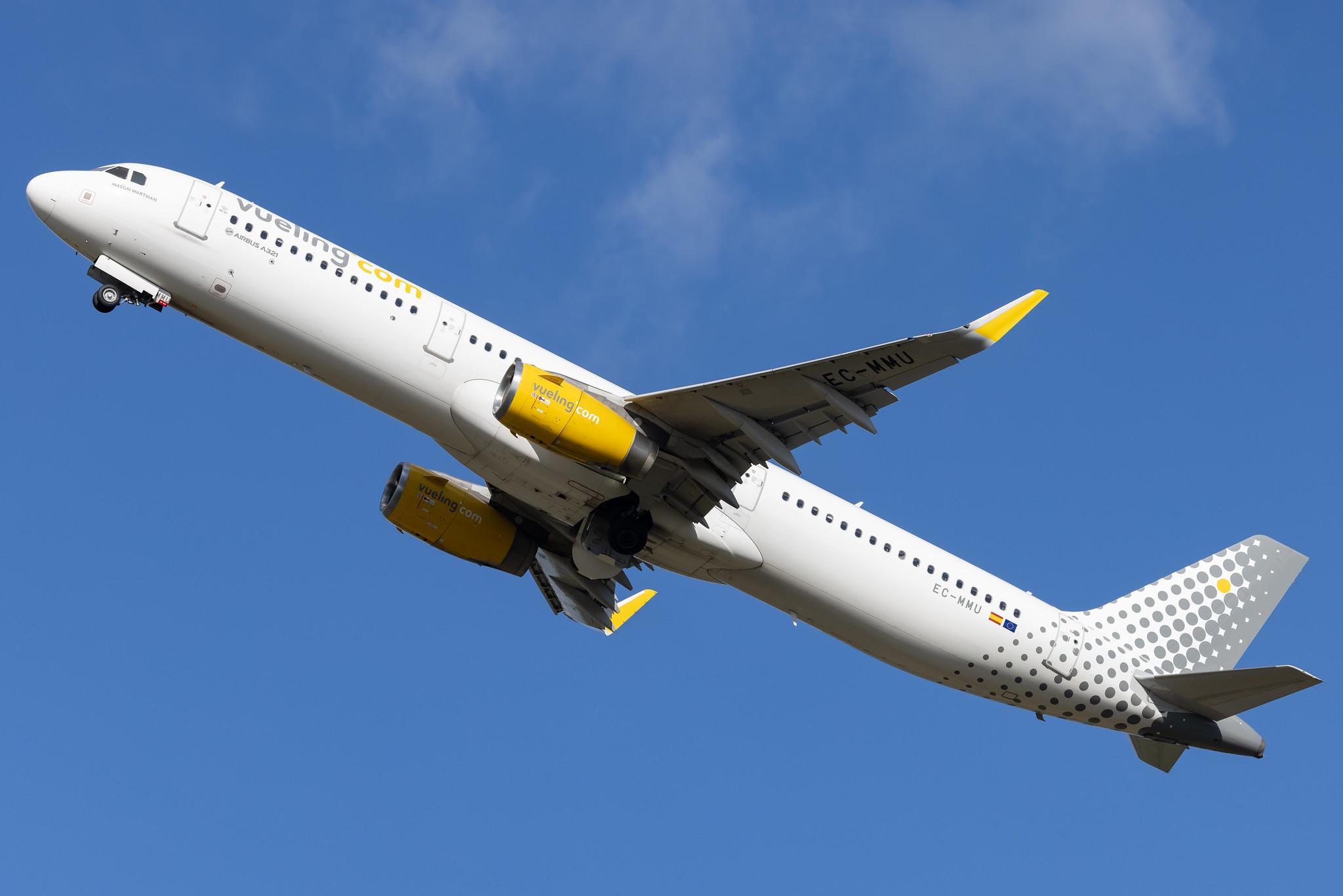 Hamburg Airport: Vueling (VY / VLG) | Airbus A321-231 A321 | EC-MMU | MSN 07218