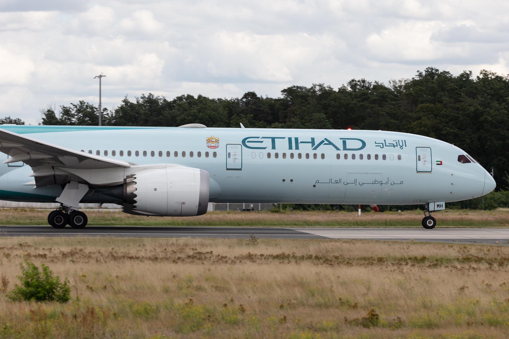 Frankfurt Airport: Etihad (EY / ETD) |  Livery: Greenliner Livery | Operator: Etihad Airways |  Boeing 787-10 Dreamliner B78X | A6-BMH | MSN 60765