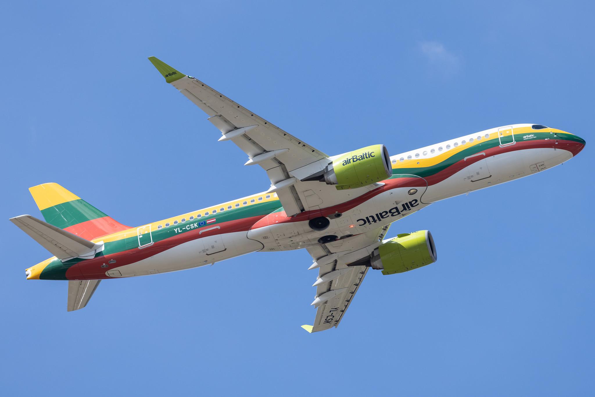 Hamburg Airport: Air Baltic (BT / BTI) | Livery: Lithuanian Flag Livery | Airbus A220-300 BCS3 | YL-CSK | MSN 55039