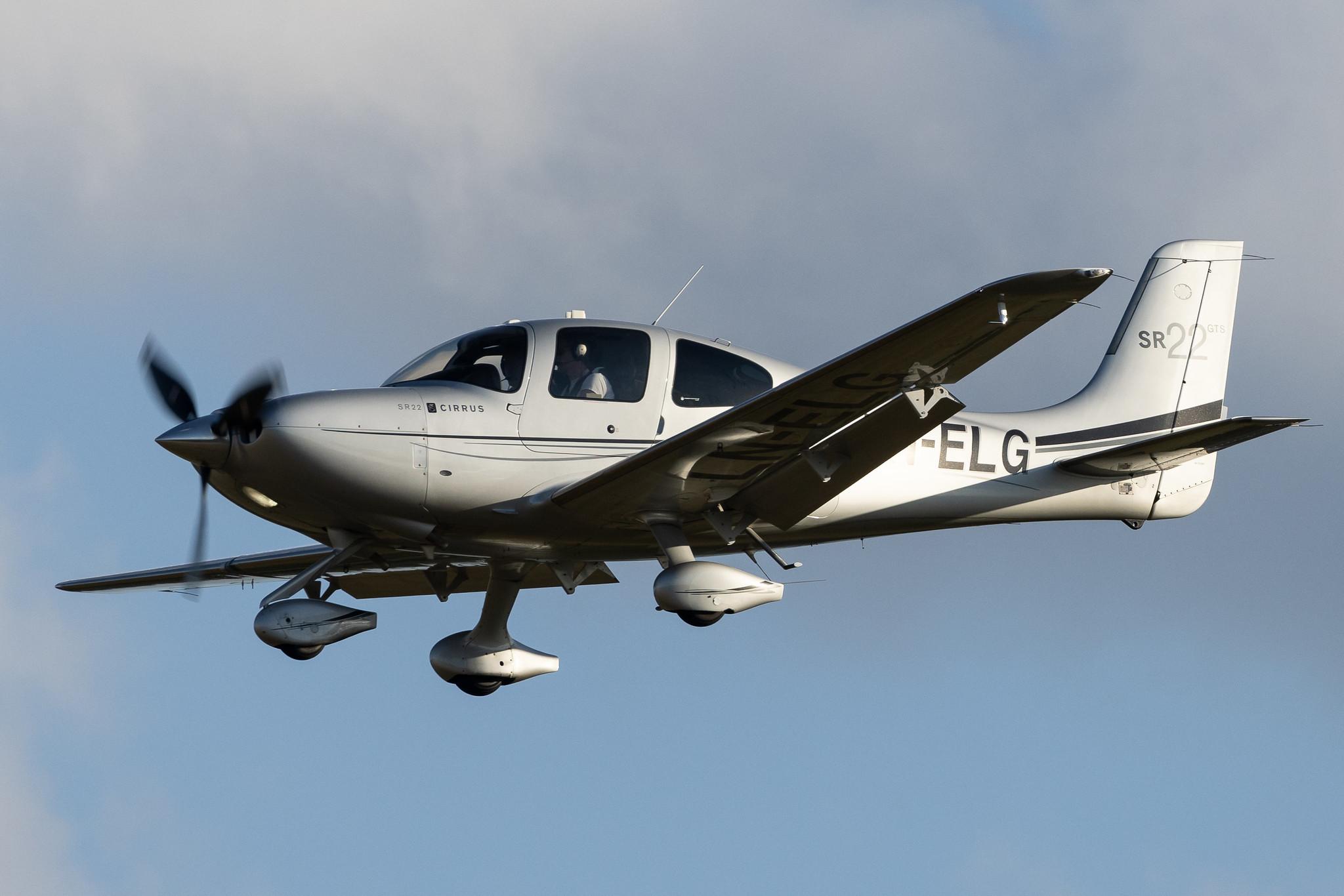 Hamburg Airport: Private owner | Cirrus SR22 SR22 | LN-ELG | MSN 3742