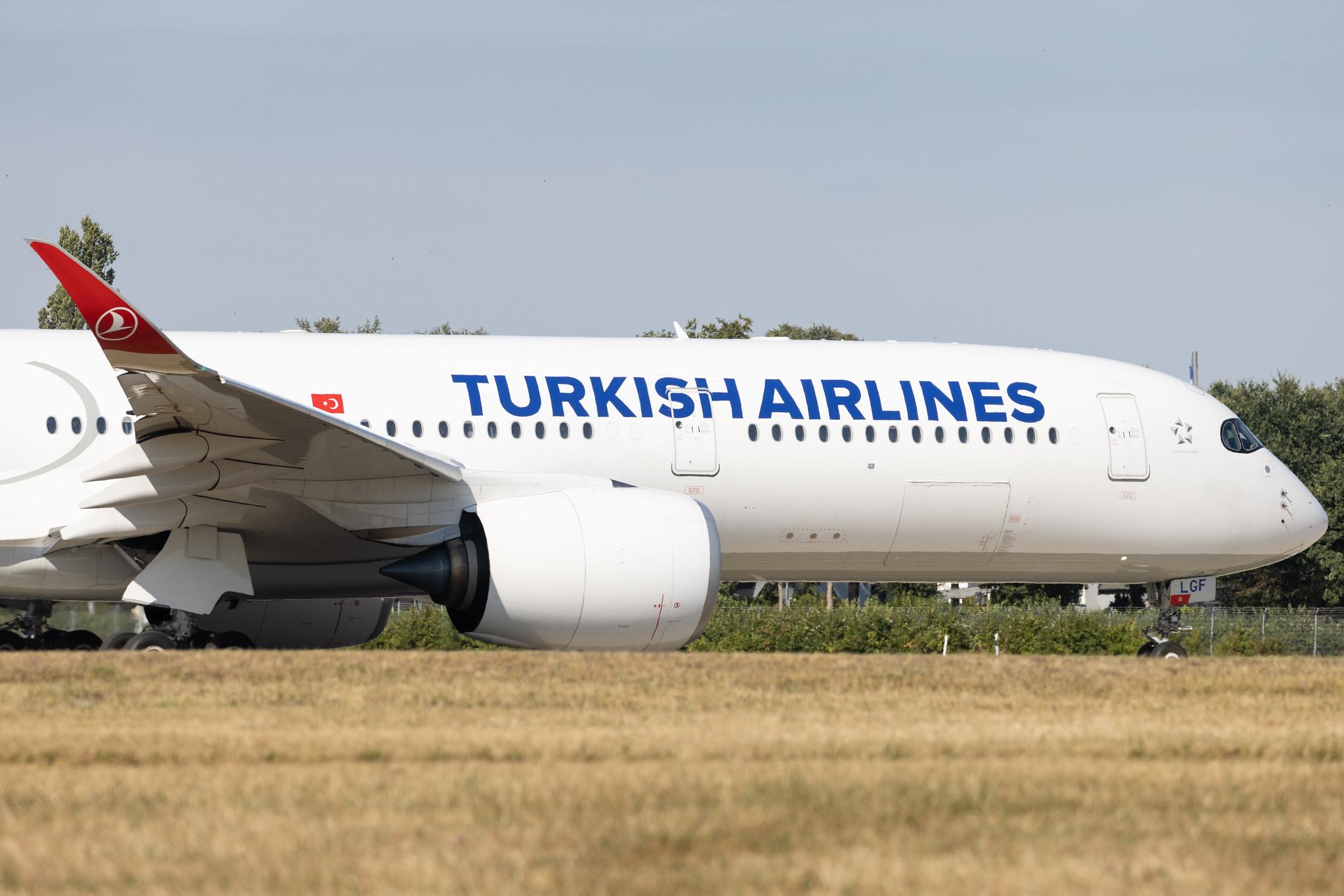 Hamburg Airport: Turkish Airlines (TK / THY) | Airbus A350-941 A359 | TC-LGF | MSN 496