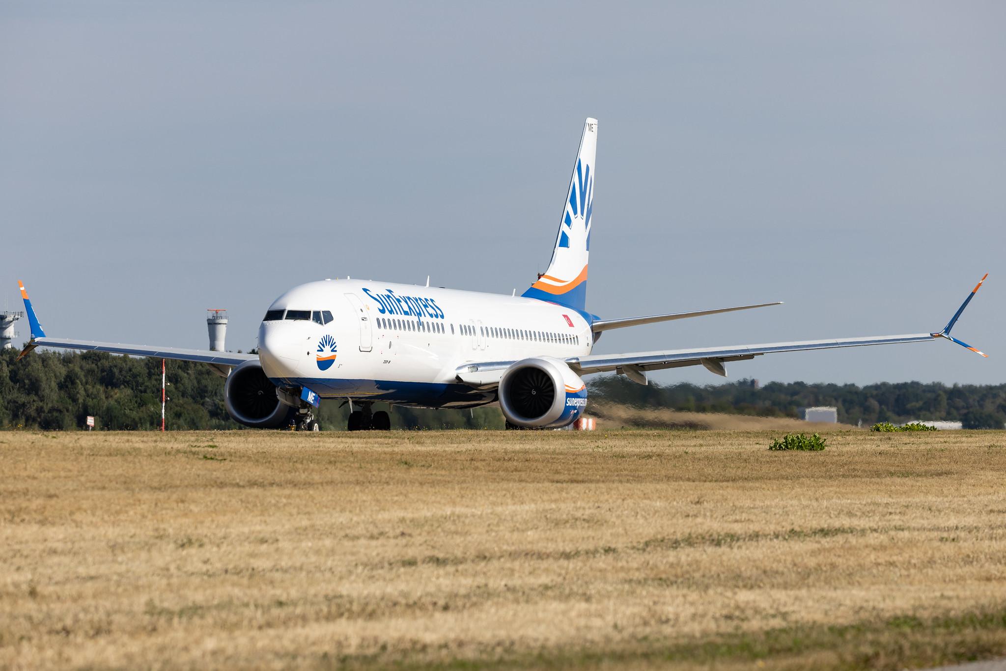 Hamburg Airport: SunExpress (XQ / SXS) | Boeing 737 MAX 8 B38M | TC-SME | MSN 63607