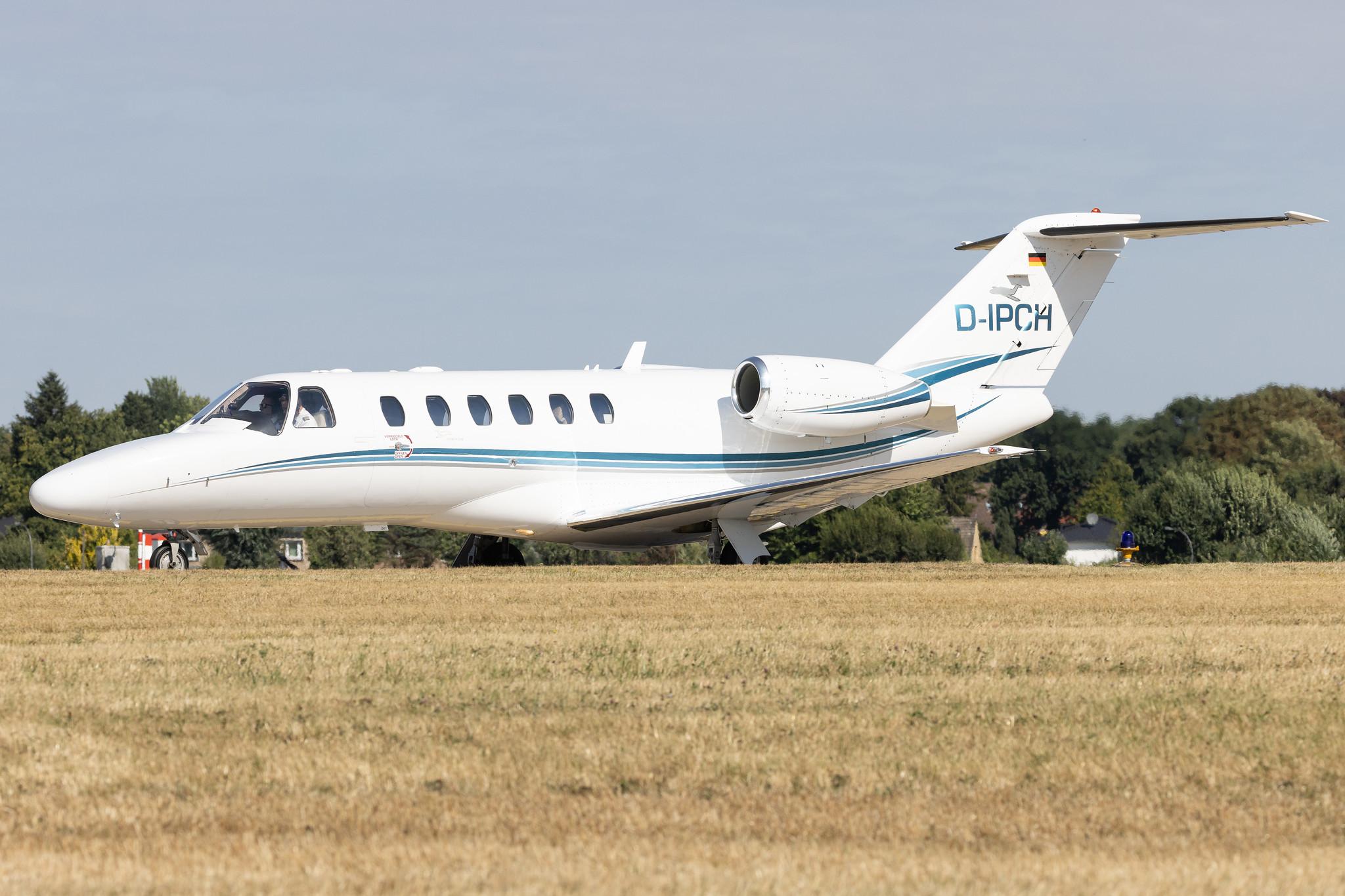Hamburg Airport: JK JetKontor | Cessna 525A CitationJet CJ2+ C25A | D-IPCH | MSN 525A-0347