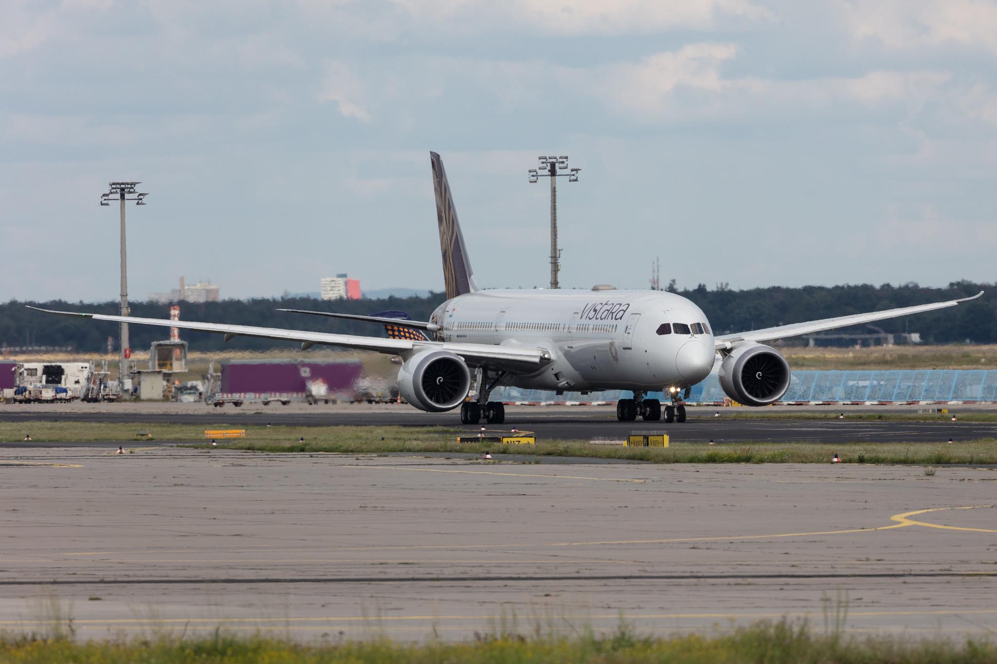 Frankfurt Airport: Vistara (UK / VTI) |  Boeing 787-9 Dreamliner B789 | VT-TSE | MSN 66527