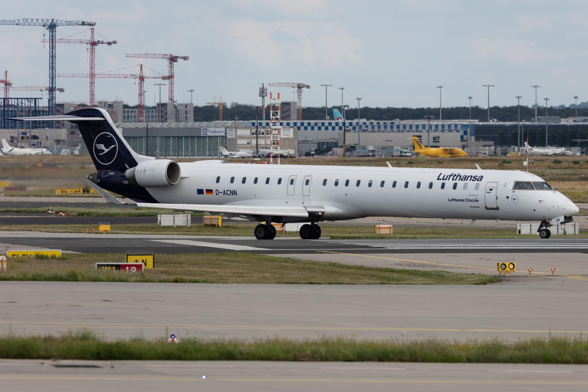Frankfurt Airport: Lufthansa (LH / DLH) | Operator: Lufthansa CityLine |  Mitsubishi CRJ-900LR CRJ9 | D-ACNN | MSN 15254